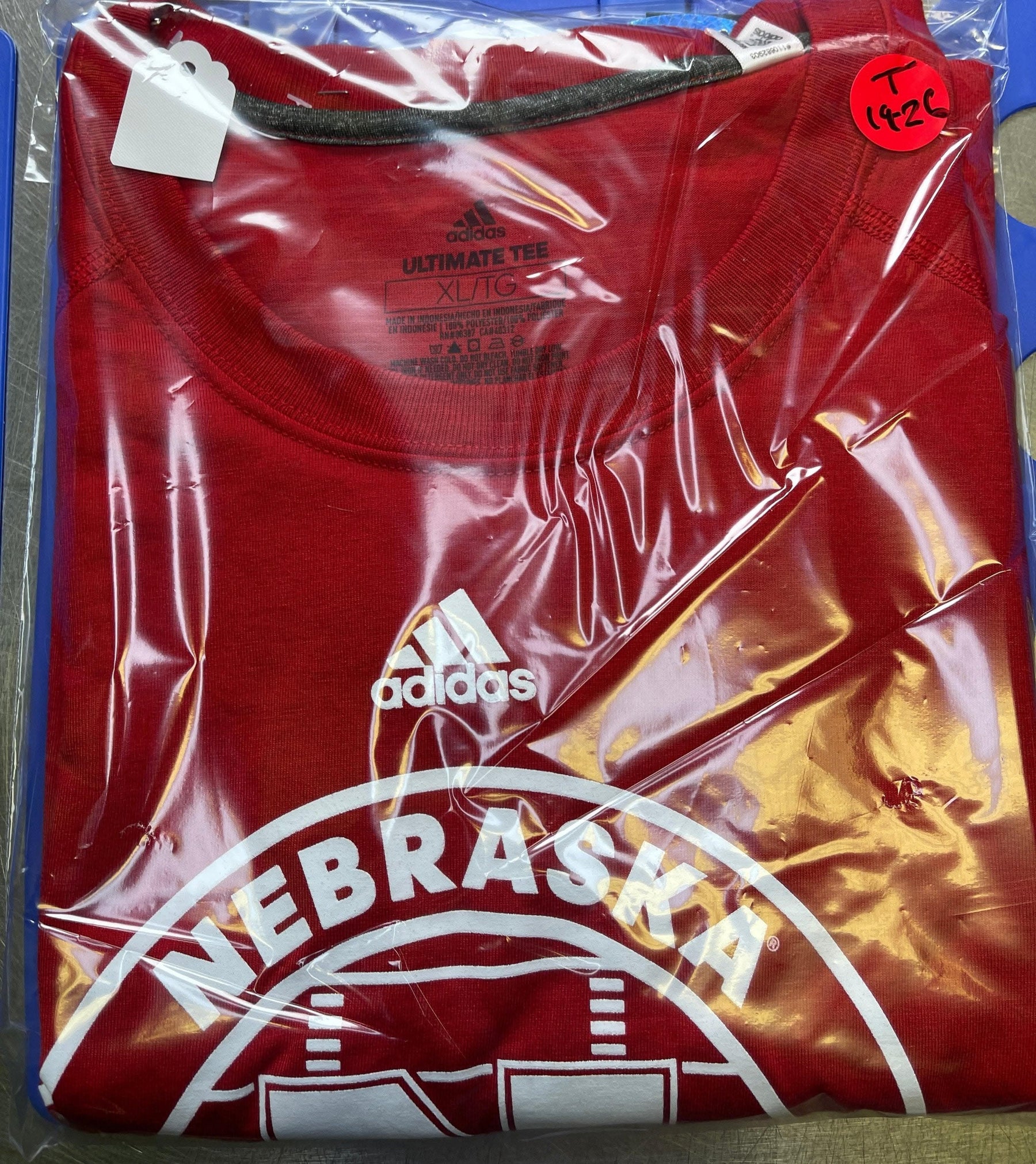 NCAA Nebraska Cornhuskers Adidas Red T-Shirt Men's X-Large NWT!