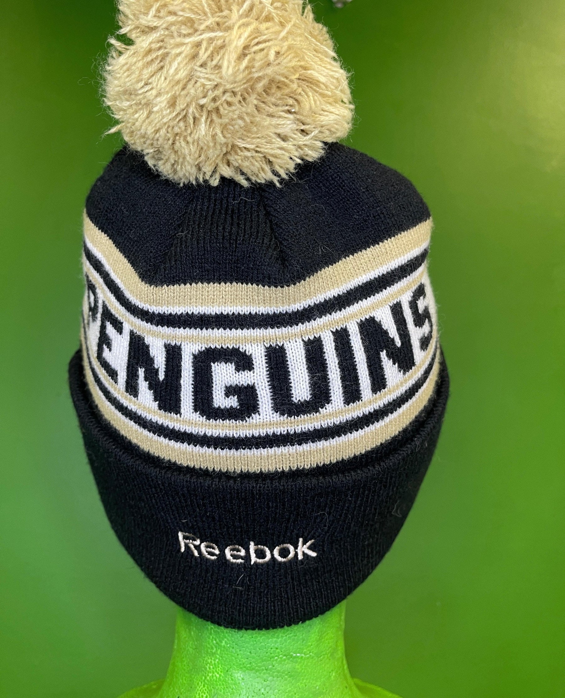 NHL Pittsburgh Penguins Reebok Woolly Bobble Hat Youth 8-20 OSFM