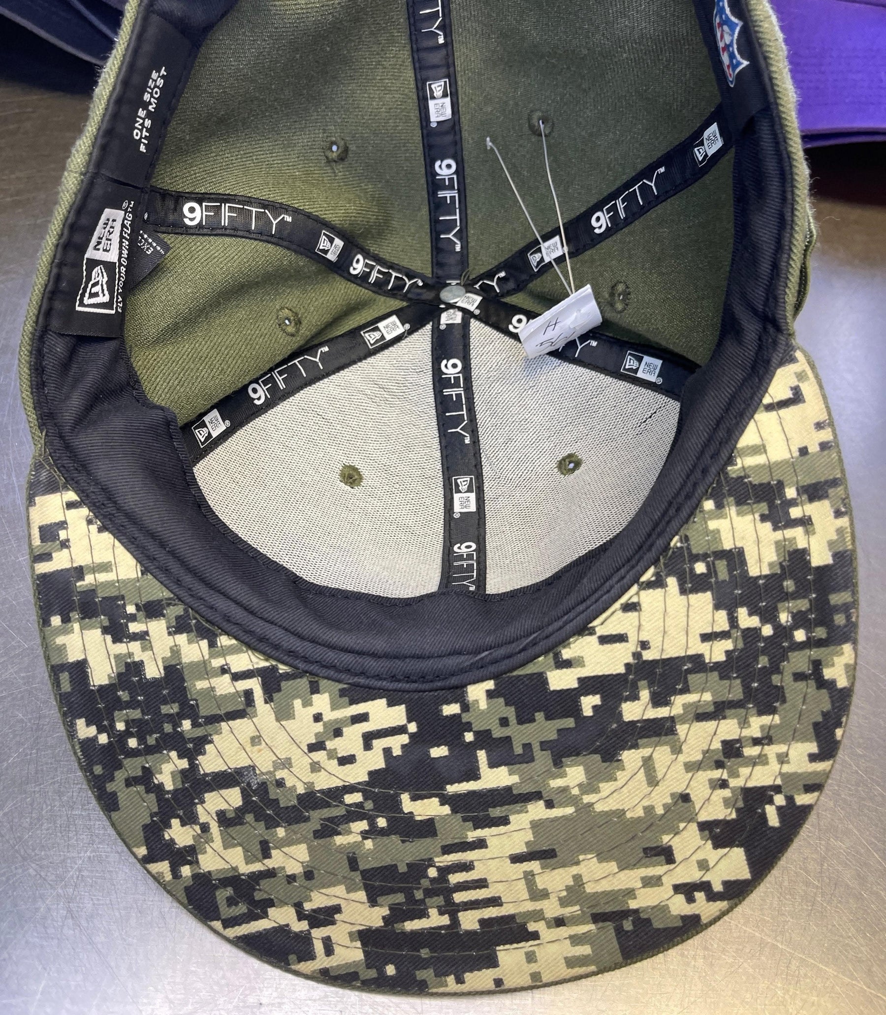 NFL Minnesota Vikings New Era 9FIFTY Baseball Hat/Cap Salute to Service Snapback OSFM