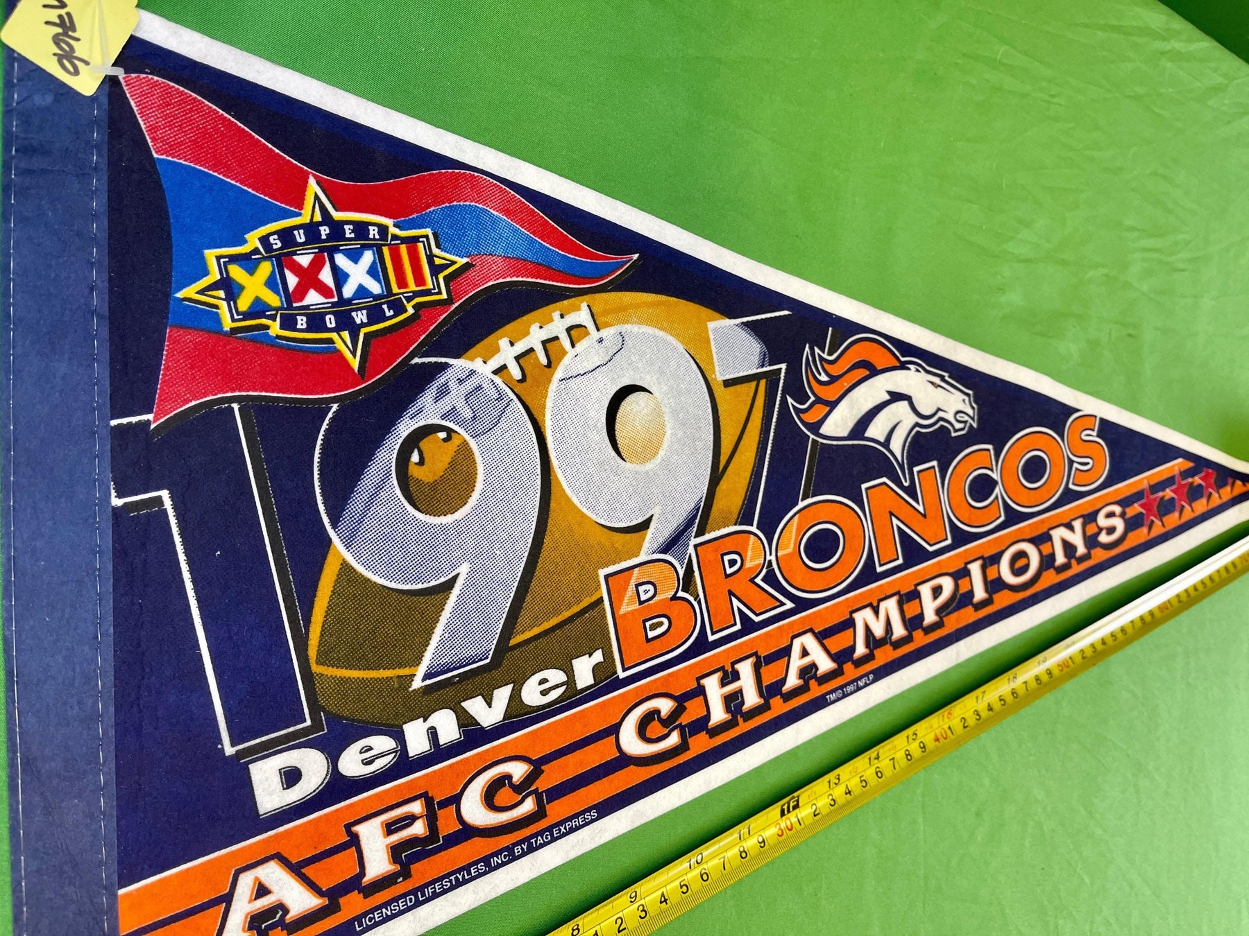 NFL Denver Broncos Vintage Collector Pennant Super Bowl XXXII AFC Champions