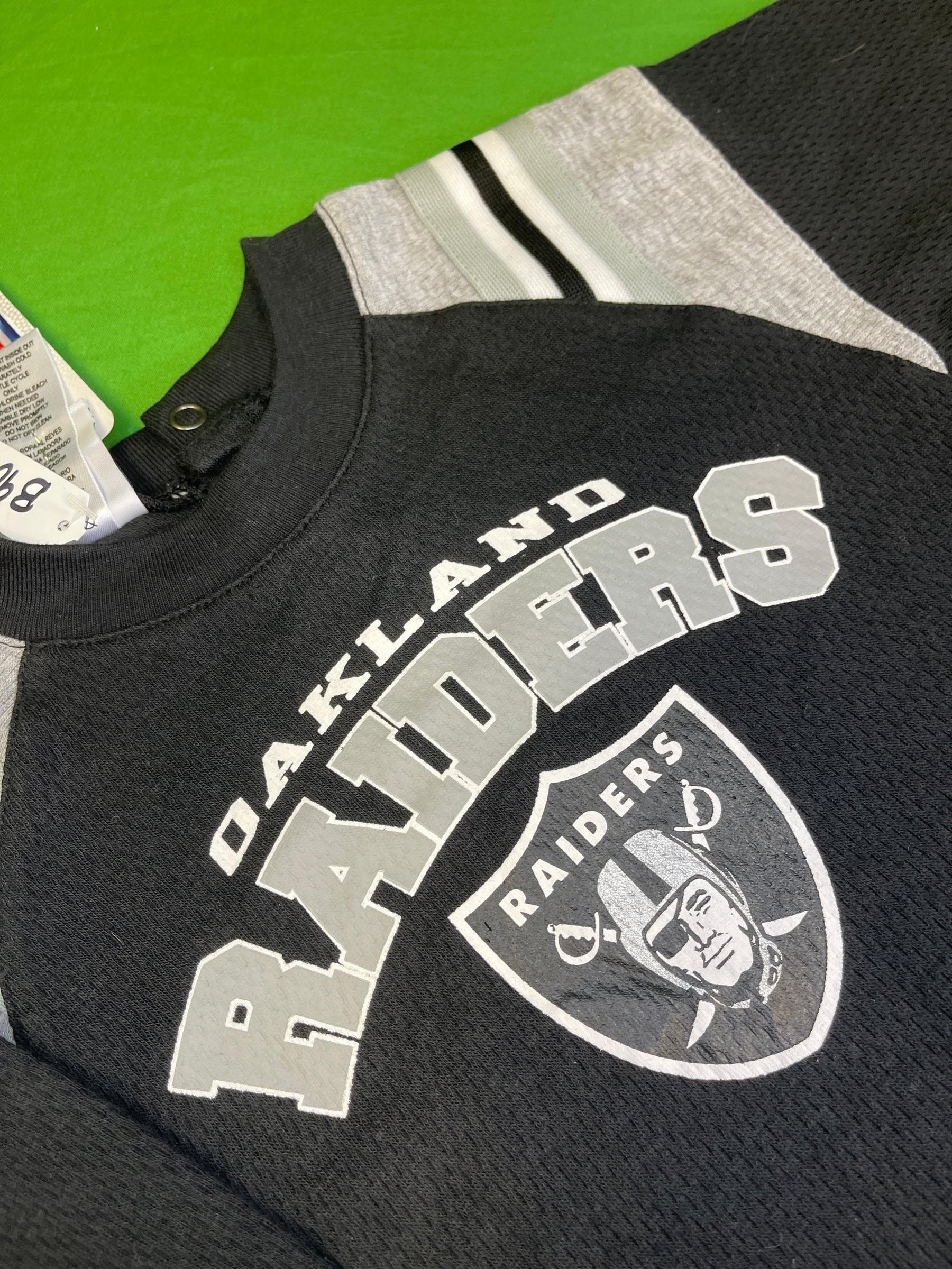 NFL Las Vegas (Oakland) Raiders L/S Bodysuit/Vest 12 months NWT