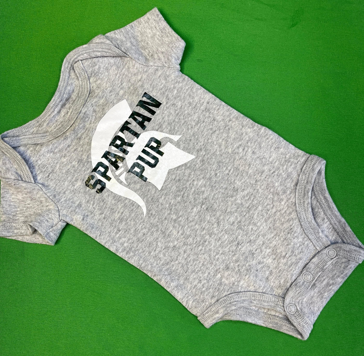 NCAA Michigan State Spartans Grey Bodysuit 0-3 months