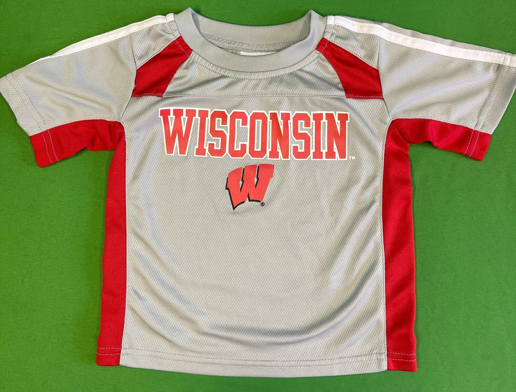 NCAA Wisconsin Badgers Grey Jersey 24 months
