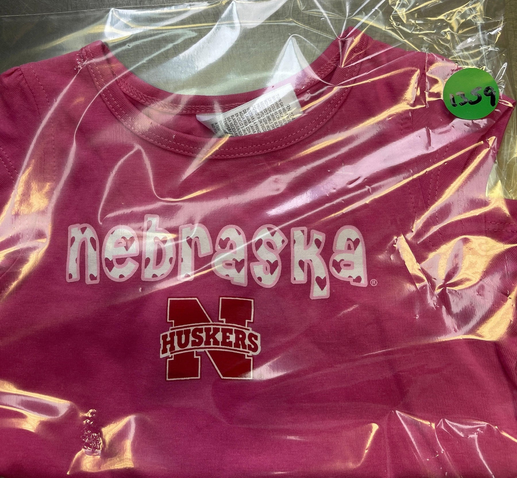 NCAA Nebraska Cornhuskers Pink Cropped-Sleeve T-Shirt 12 months NWOT
