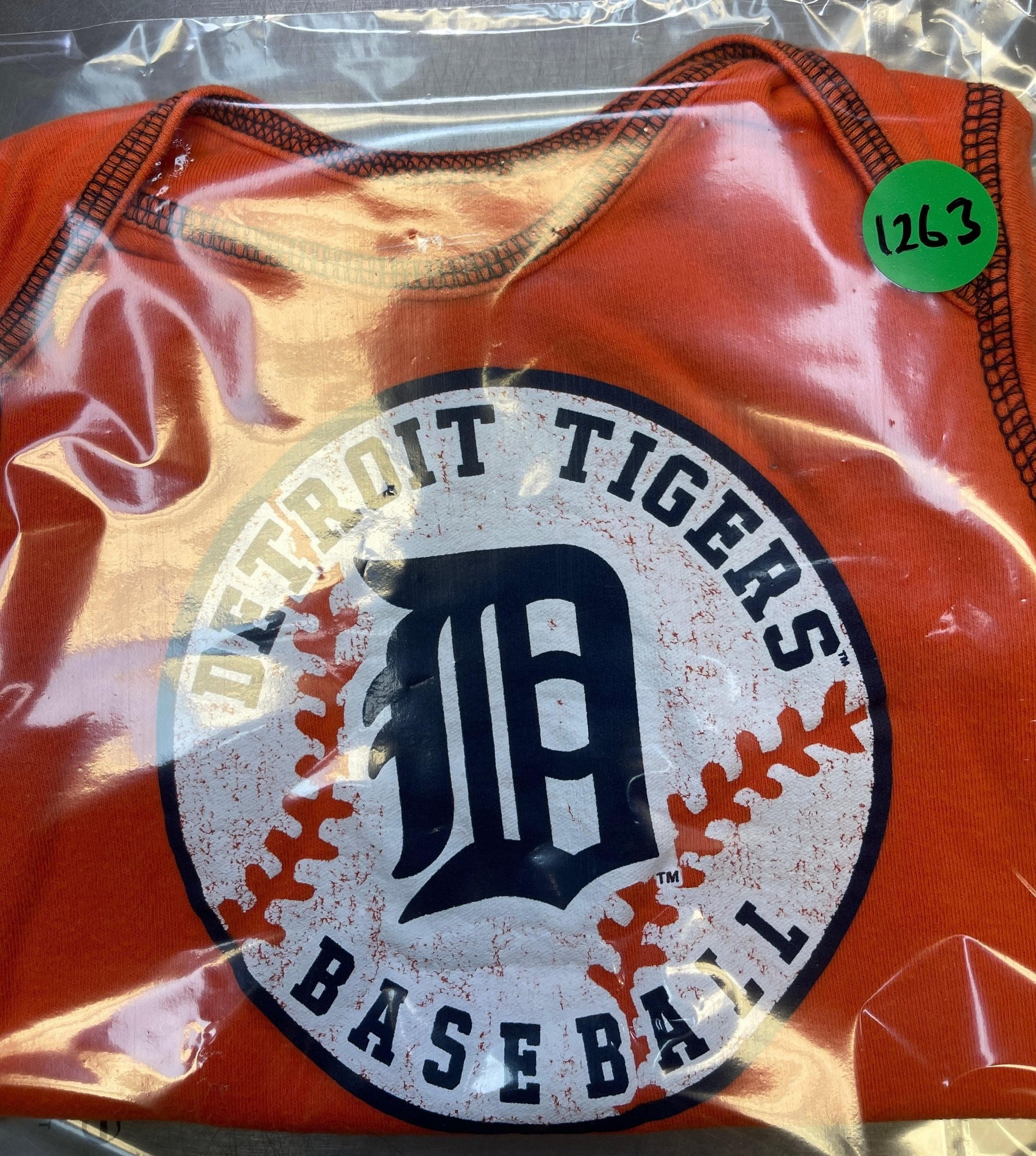 MLB Detroit Tigers Orange Bodysuit 18 months