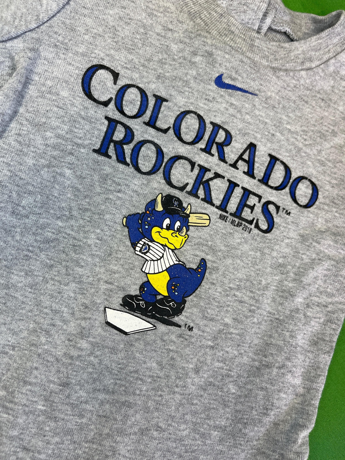 MLB Colorado Rockies Grey Bodysuit 6-9 months