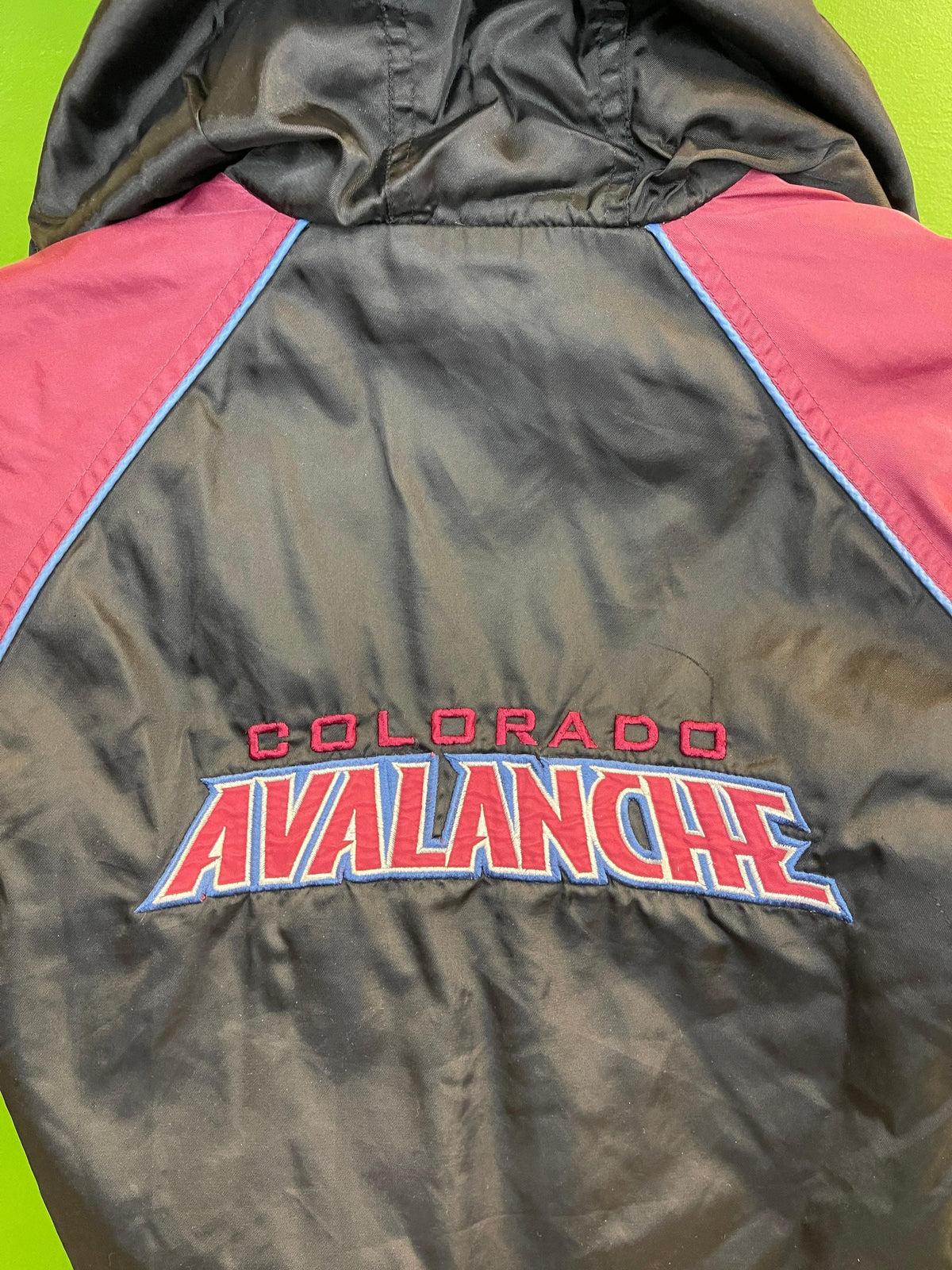 NHL Colorado Avalanche Vintage Stitched Jacket Coat Youth Medium 10-12