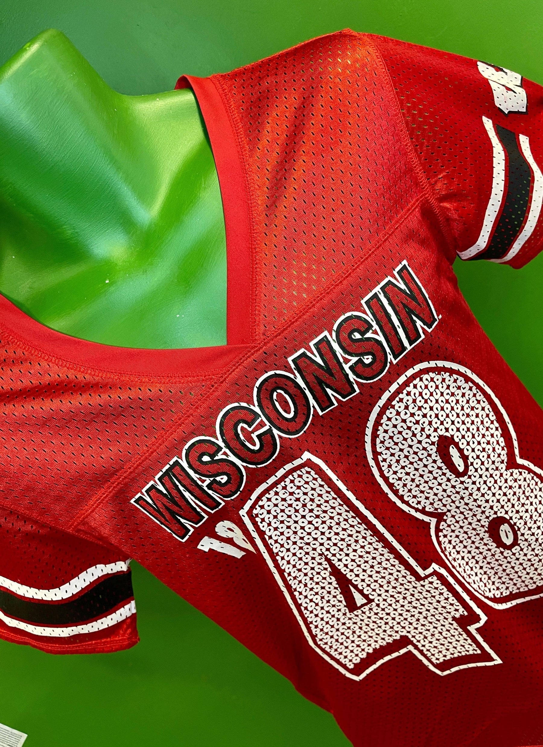 NCAA Wisconsin Badgers #48 Jersey Teen Girl Medium (7-9)