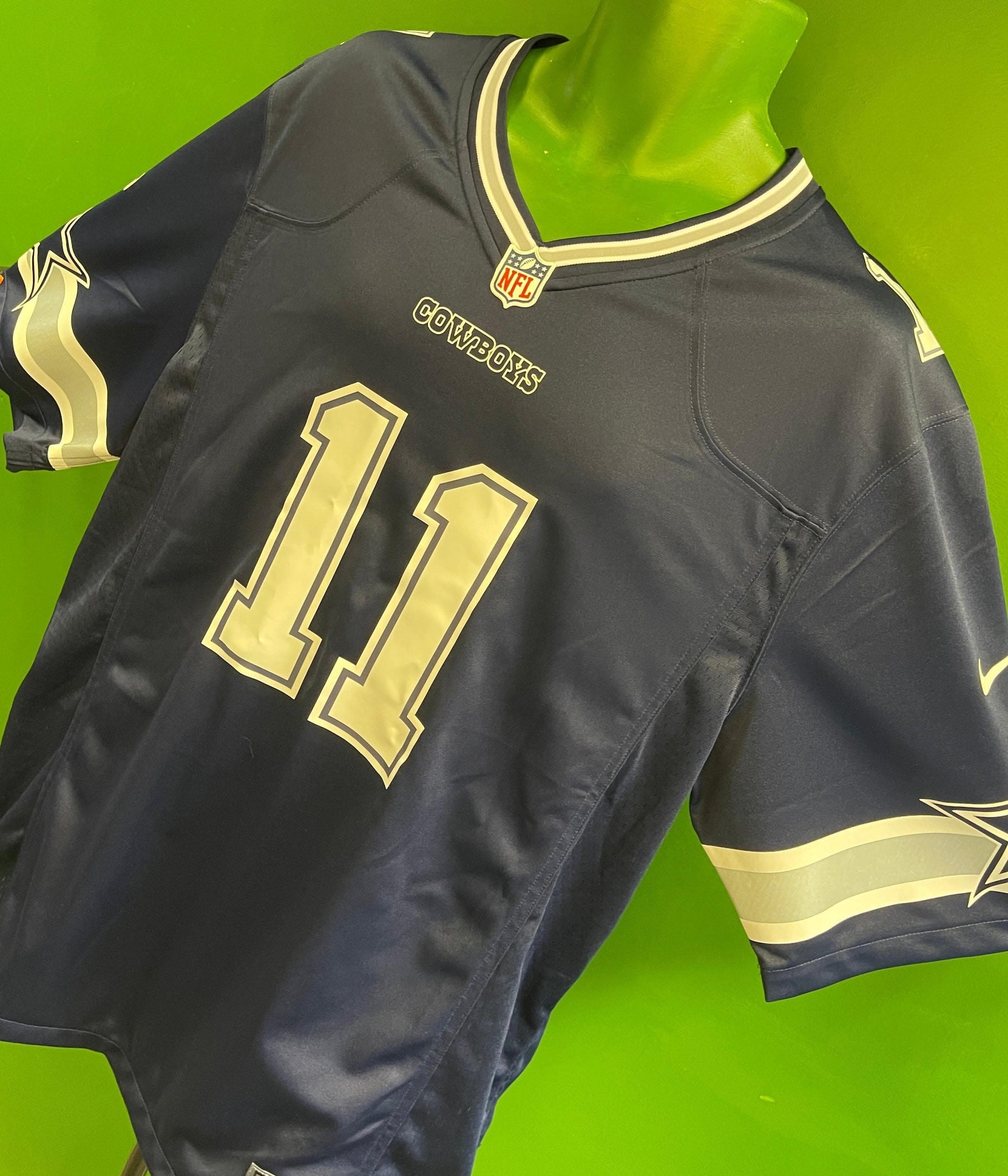 NFL Dallas Cowboys Parsons #11 Game Jersey Men's X-Large NWT