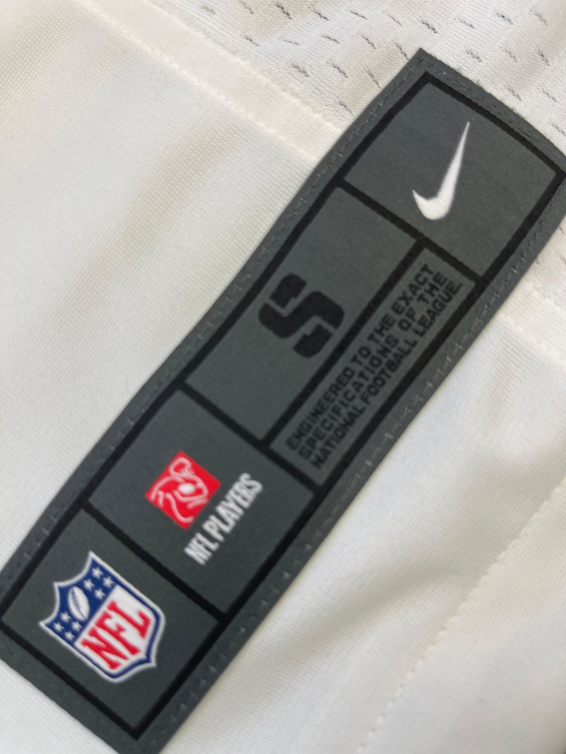 NFL Washington Commanders Young #99 Game Jersey Men's Small NWT