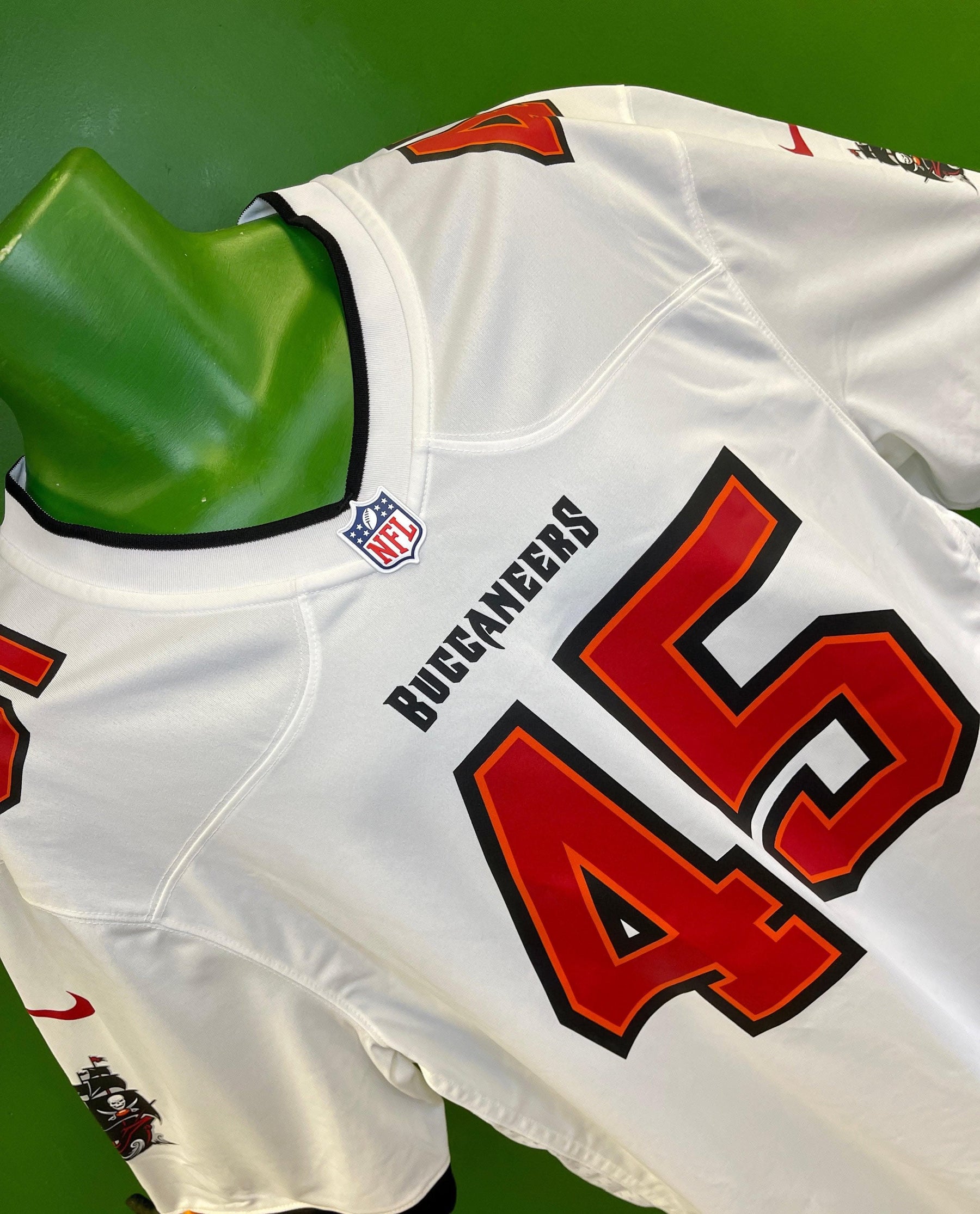 NFL Tampa Bay Buccaneers Devin White #45 Game Jersey Men's X-Large NWT