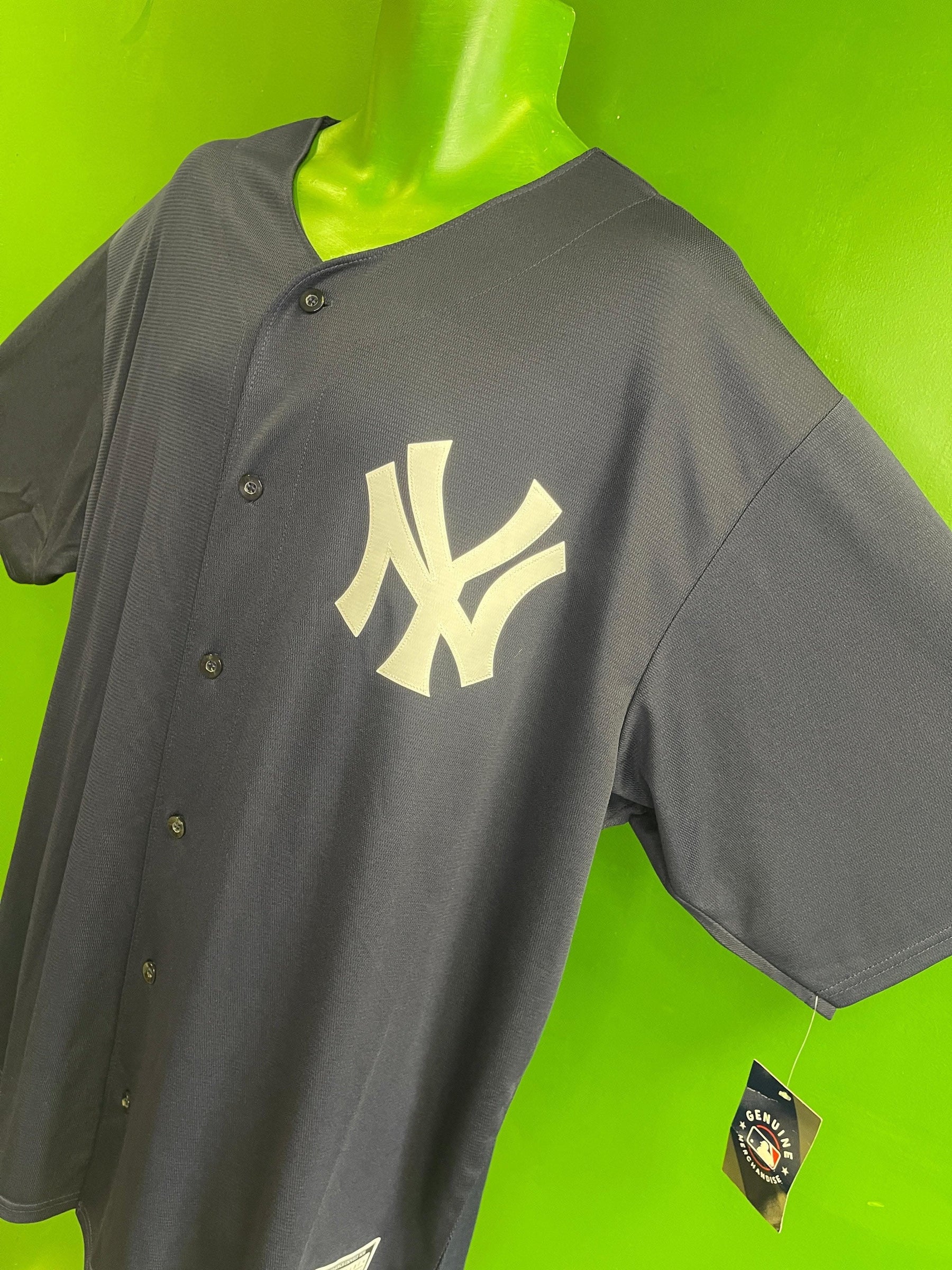 MLB New York Yankees Team Jersey Navy Men's 3X-Large NWT