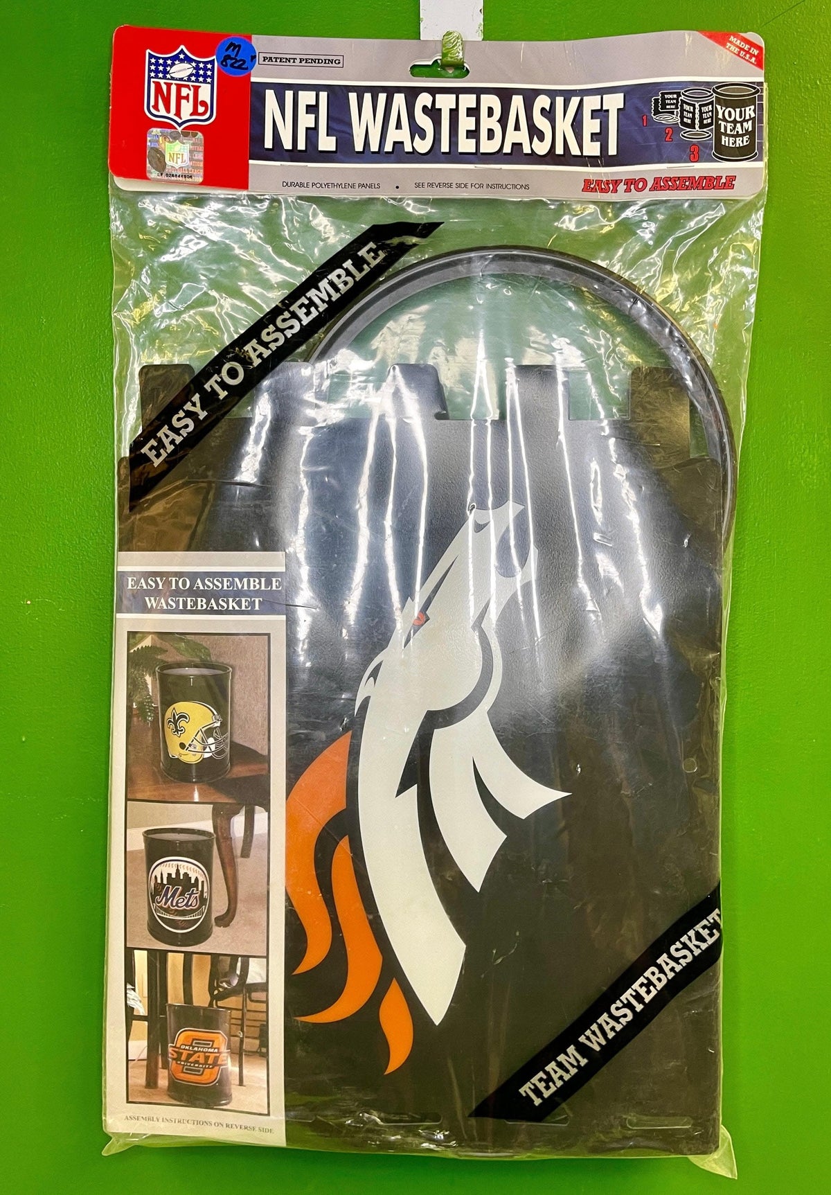 NFL Denver Broncos Easy to Assemble Vinyl Small Dustbin NWT