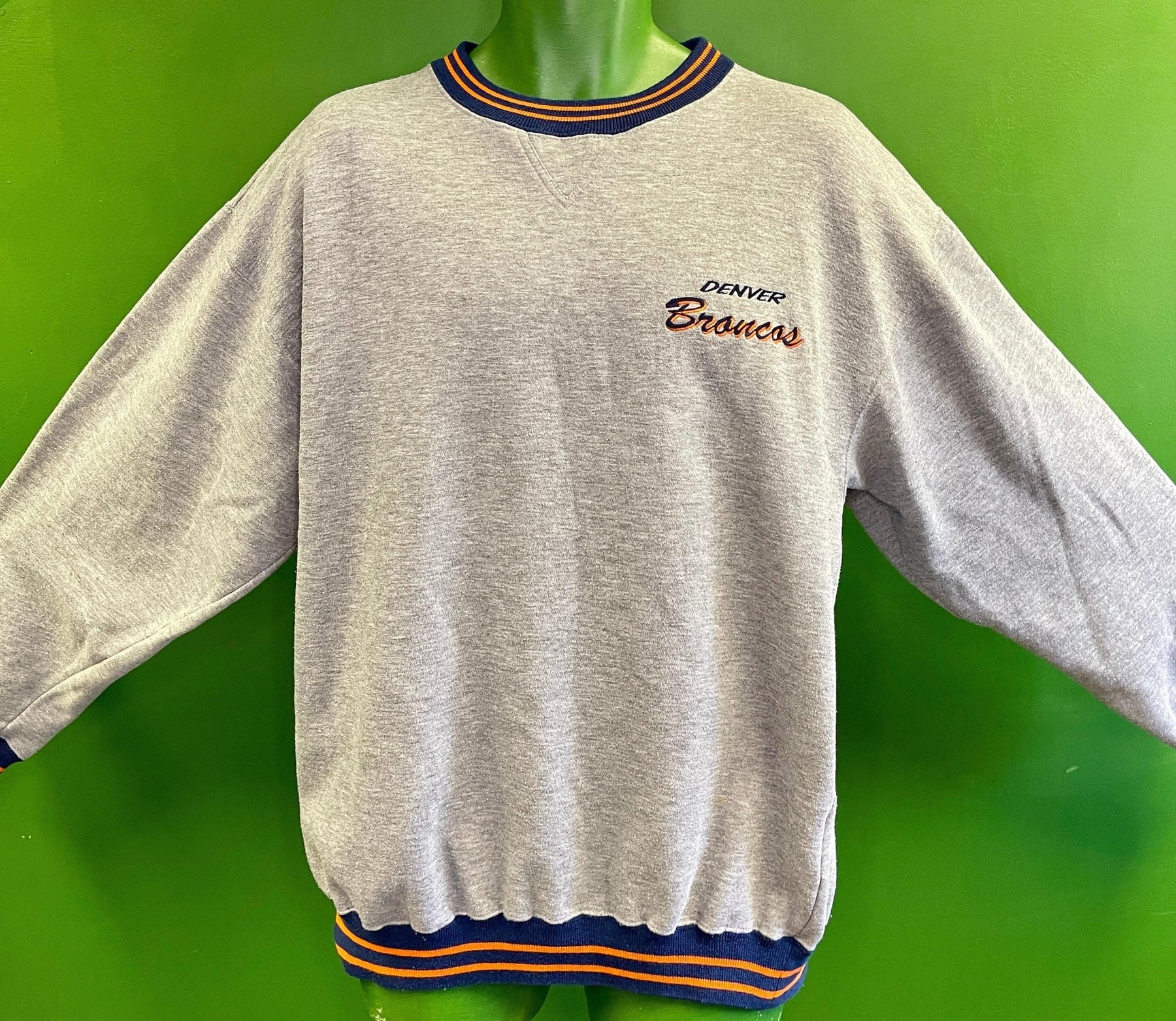 NFL Denver Broncos Logo 7 Vintage Sweatshirt Men's Large