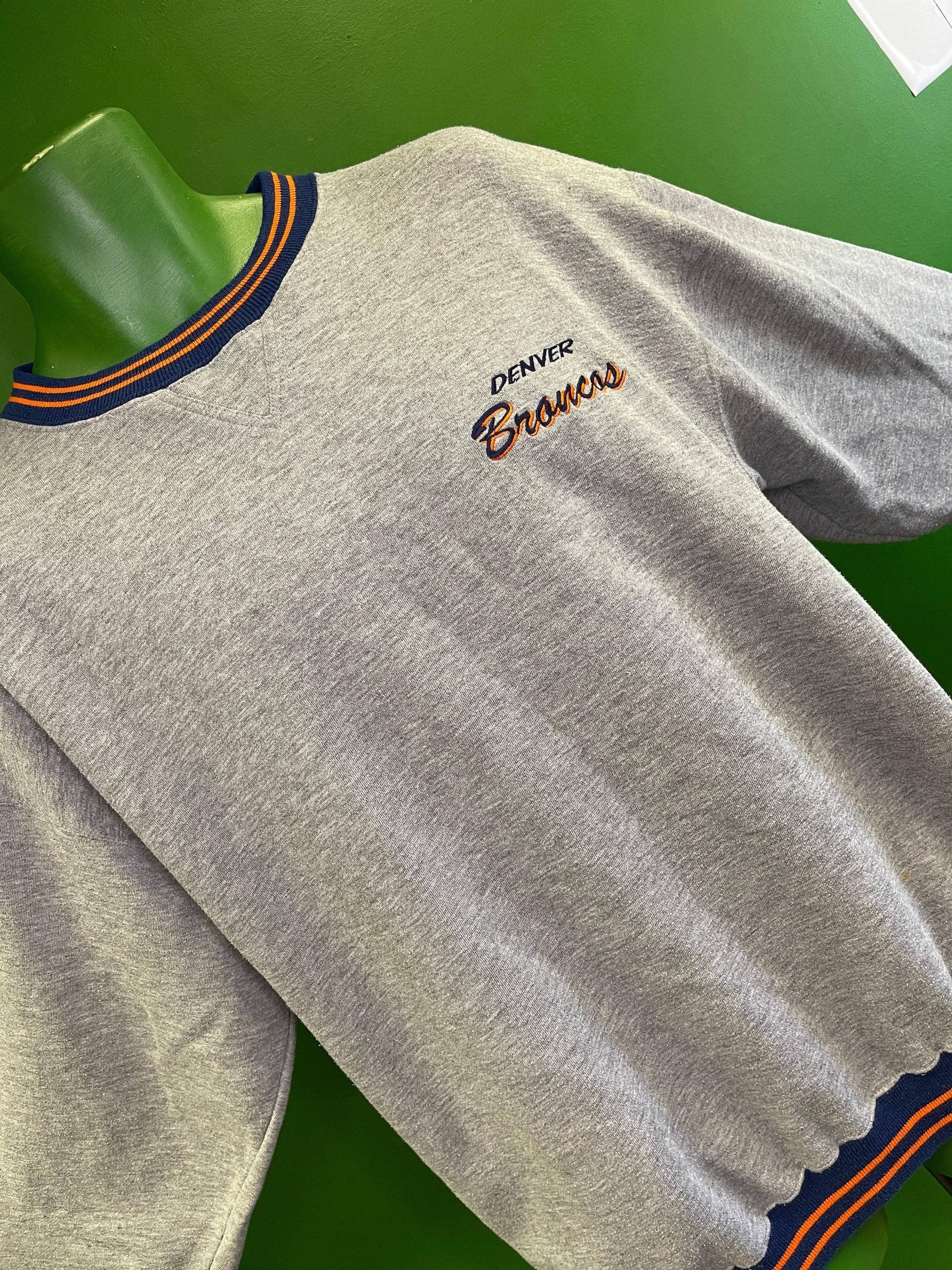 NFL Denver Broncos Logo 7 Vintage Sweatshirt Men's Large