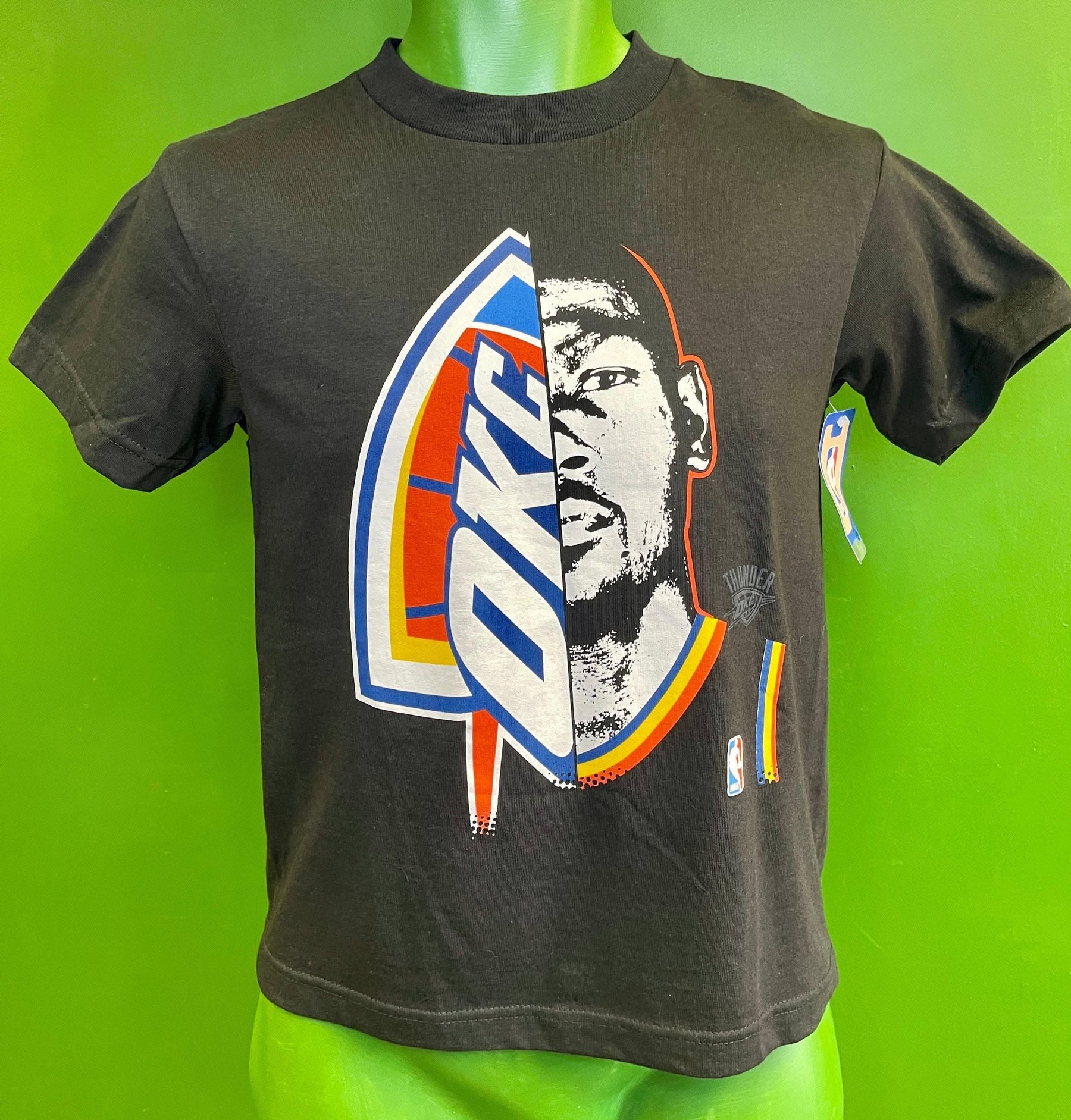 NBA Oklahoma City Thunder Kevin Durant Majestic T-Shirt Youth Small 8 NWT