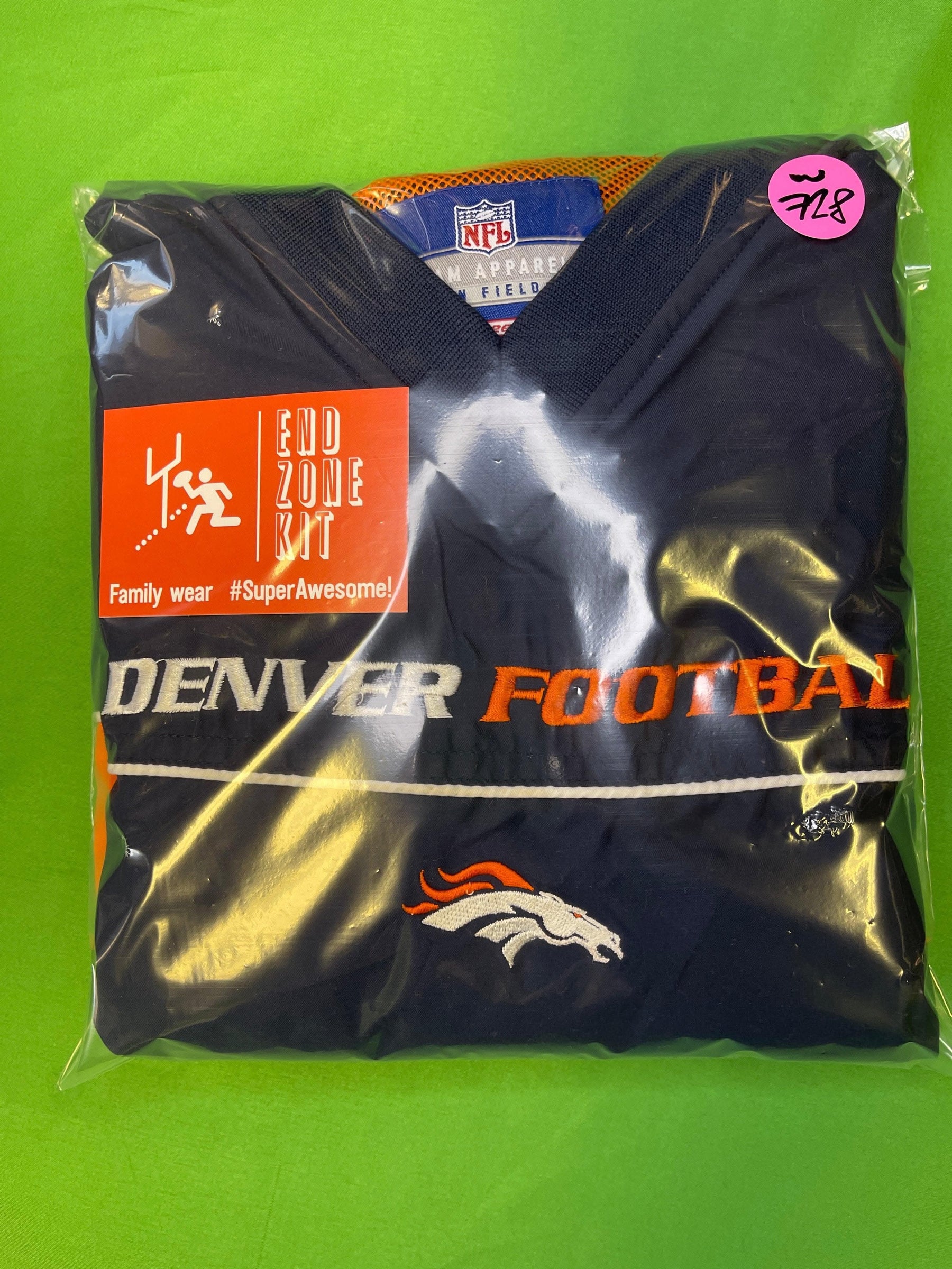 NFL Denver Broncos Reebok Stadium Pullover Youth Large 14-16