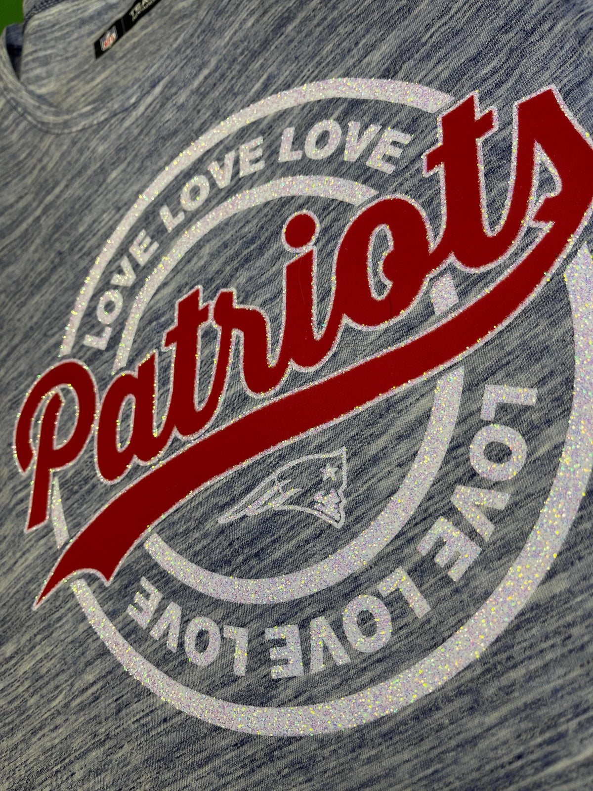NFL New England Patriots Glittery T-Shirt Girls' Medium 12