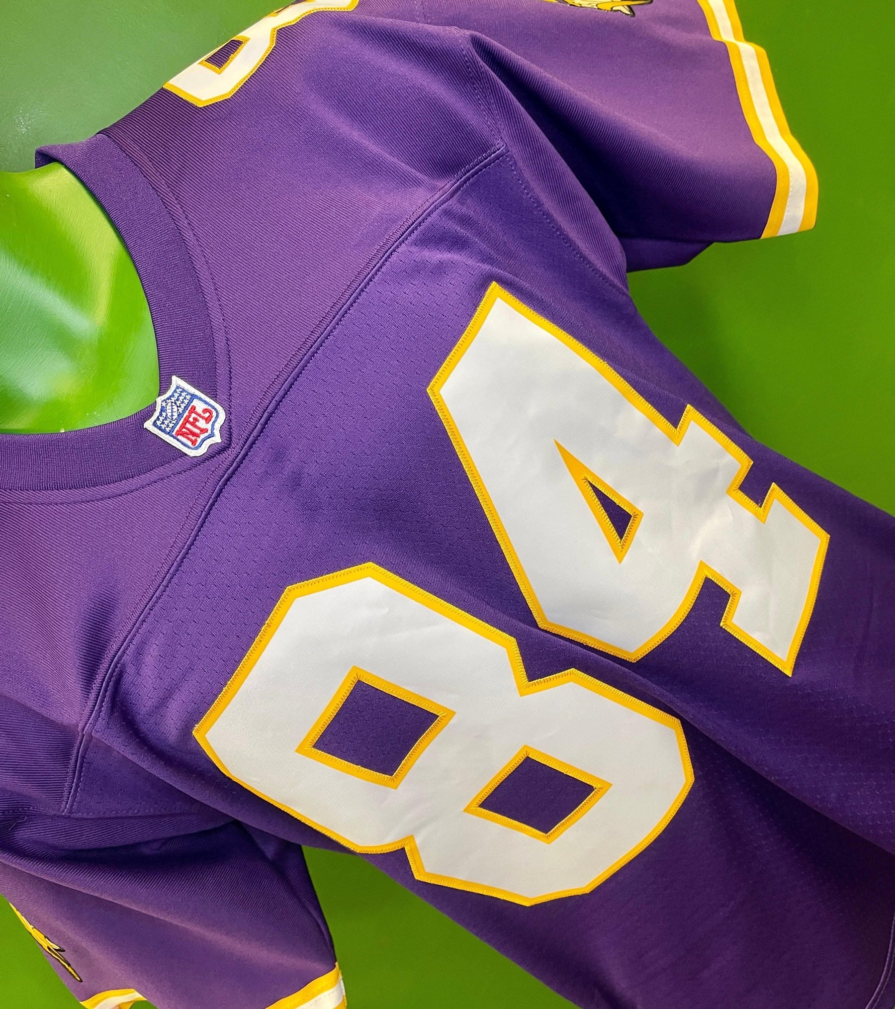 NFL Minnesota Vikings Randy Moss #84 Mitchell & Ness Throwback Jersey Men's Small NWT