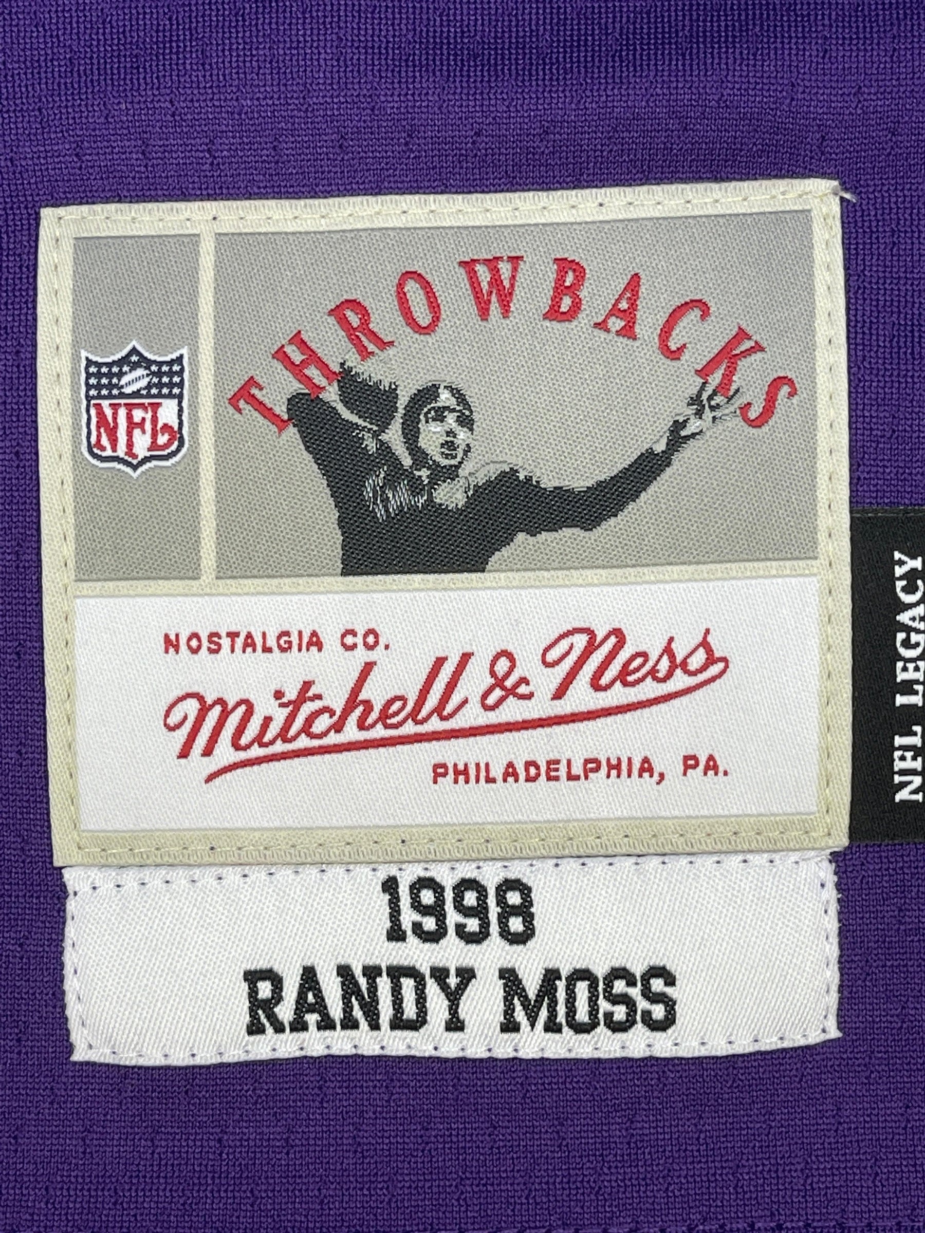 NFL Minnesota Vikings Randy Moss #84 Mitchell & Ness Throwback Jersey Men's Small NWT