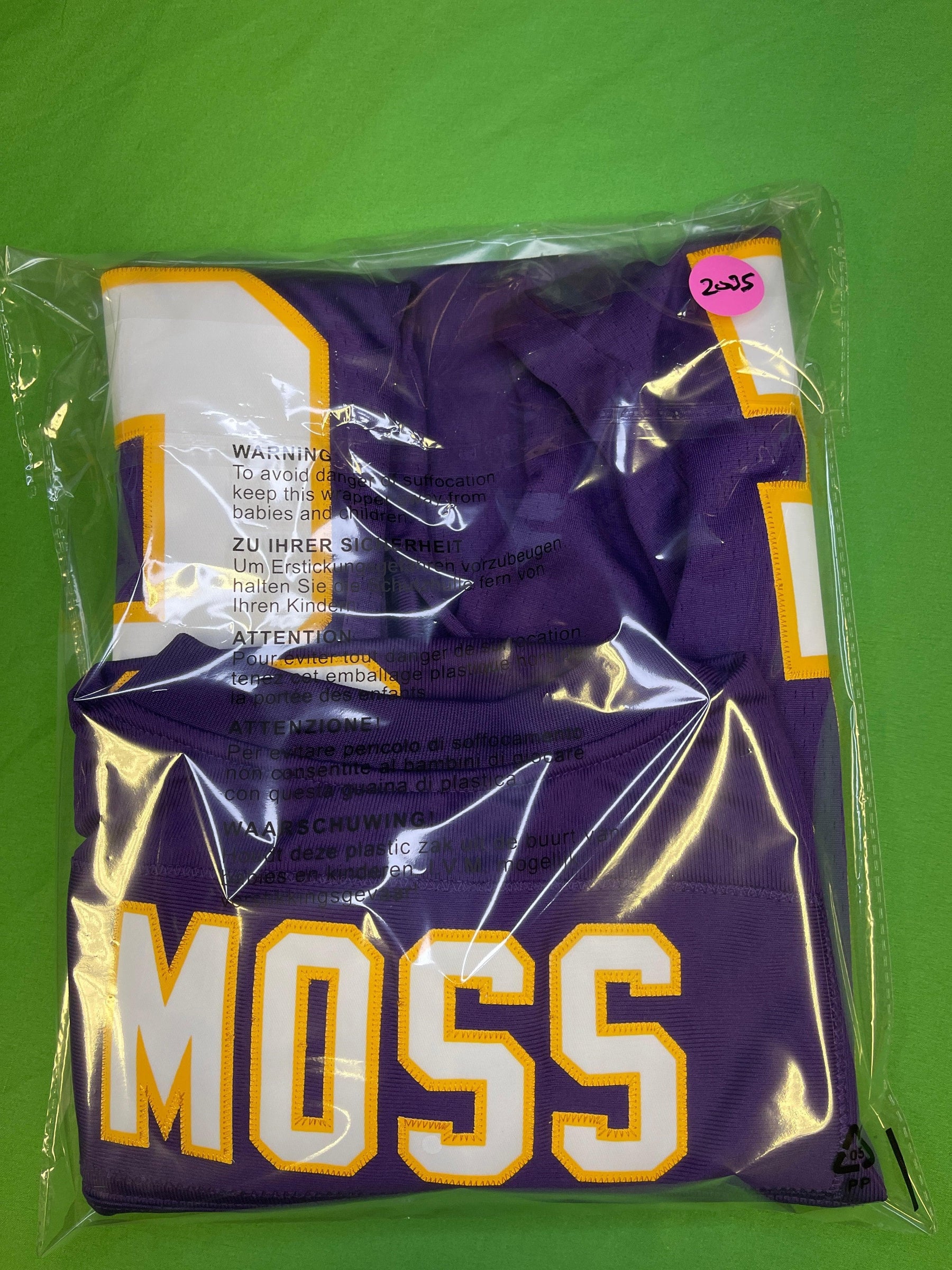 NFL Minnesota Vikings Randy Moss #84 Mitchell & Ness Throwback Jersey Men's Small NWT