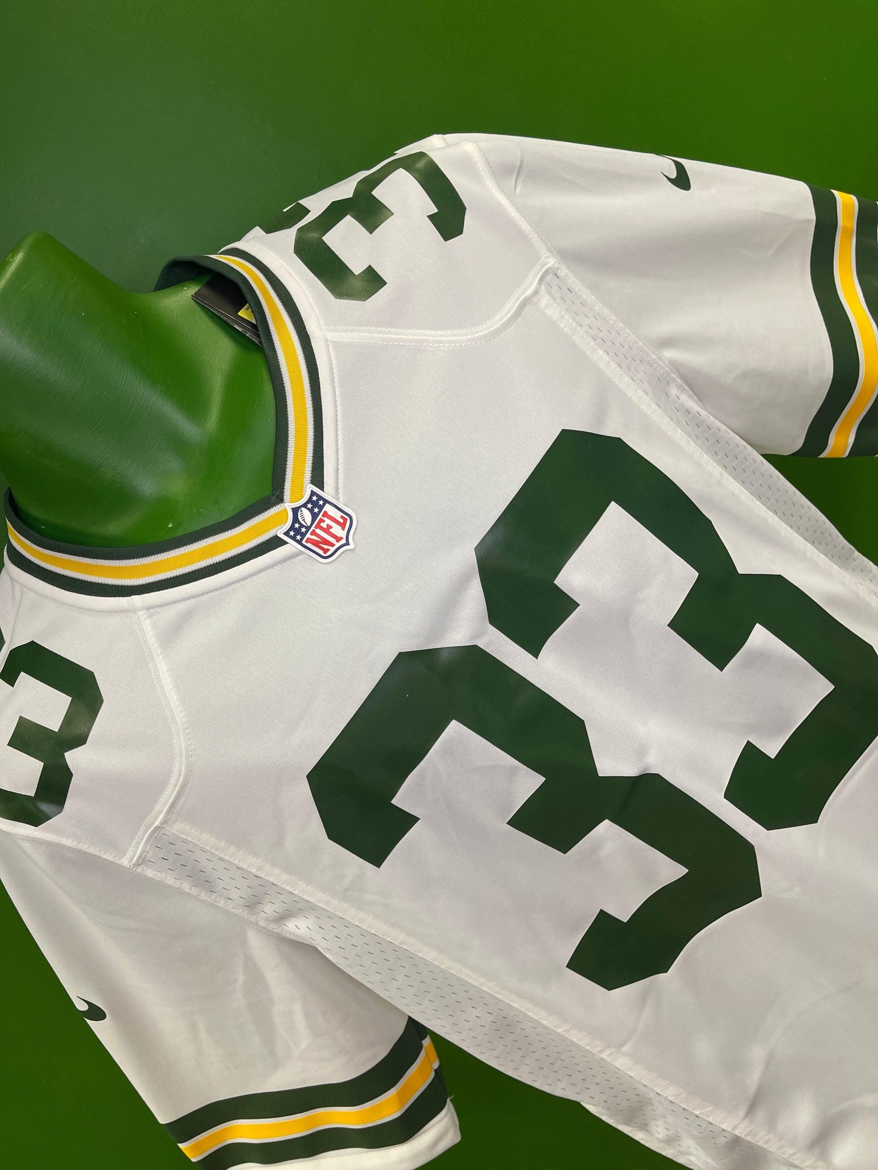 NFL Green Bay Packers Aaron Jones #33 Game Jersey Men's Small NWT