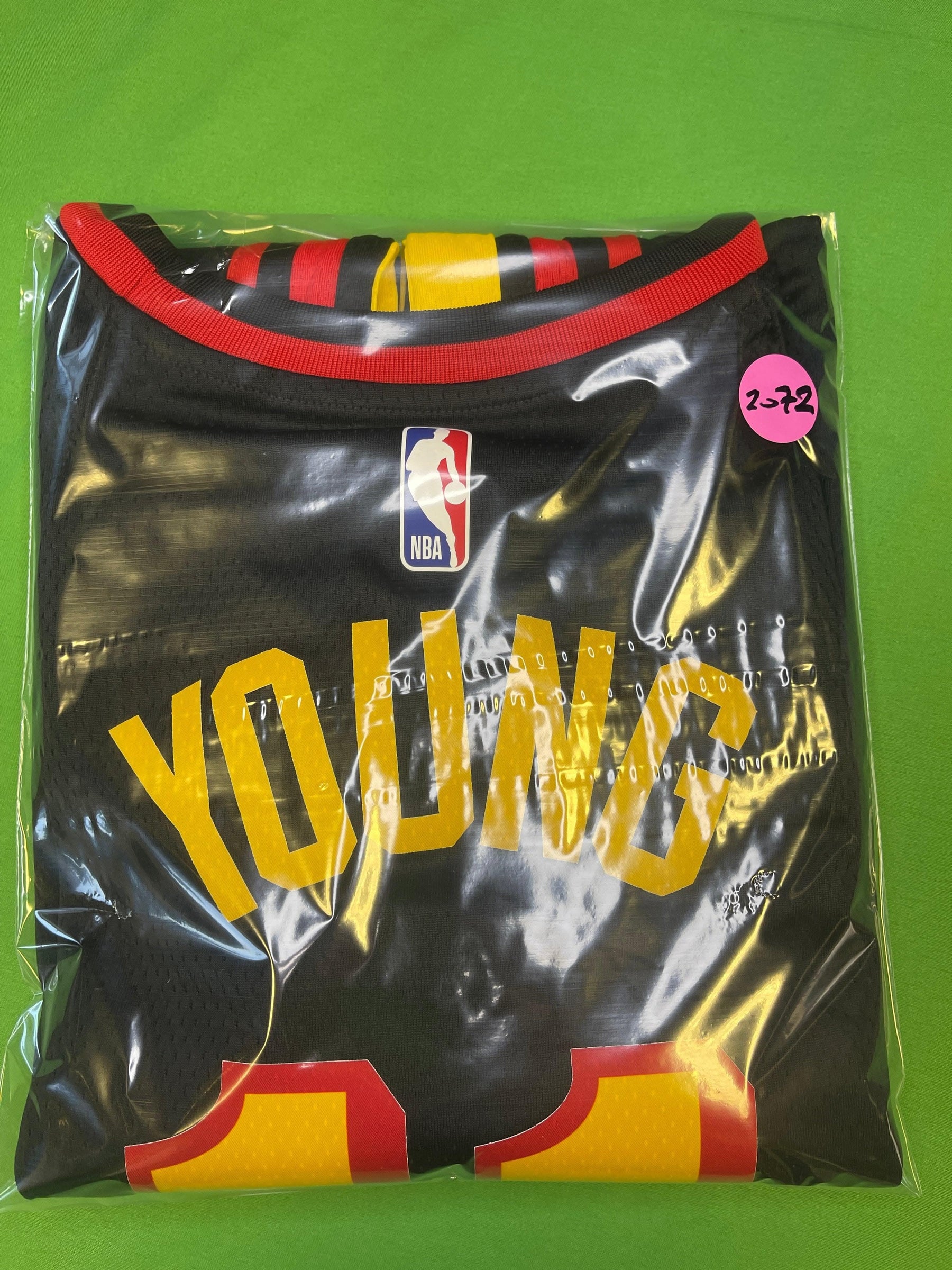 NBA Atlanta Hawks Trae Young Icon Edition Swingman Jersey Men's Small NWT