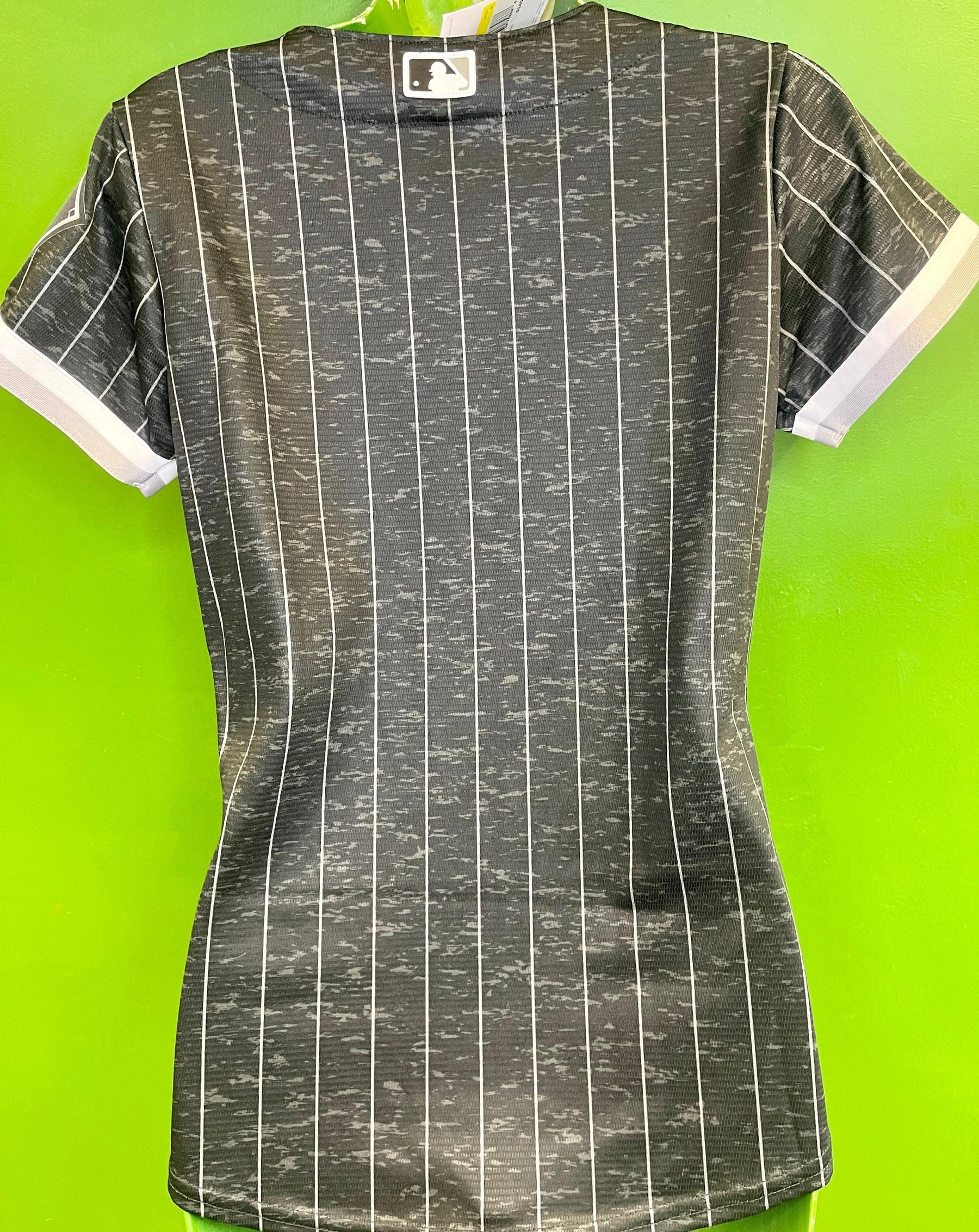 MLB Chicago White Sox City Connect Player Jersey Women's Small NWT