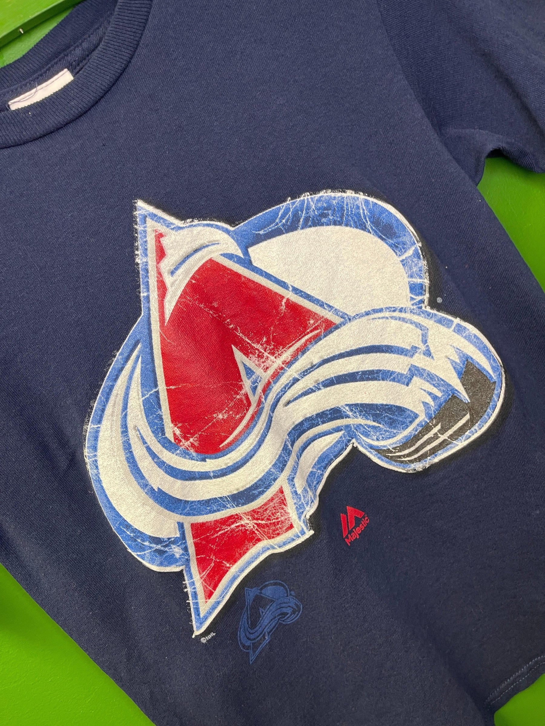 NHL Colorado Avalanche Dark Blue T-shirt Youth Medium