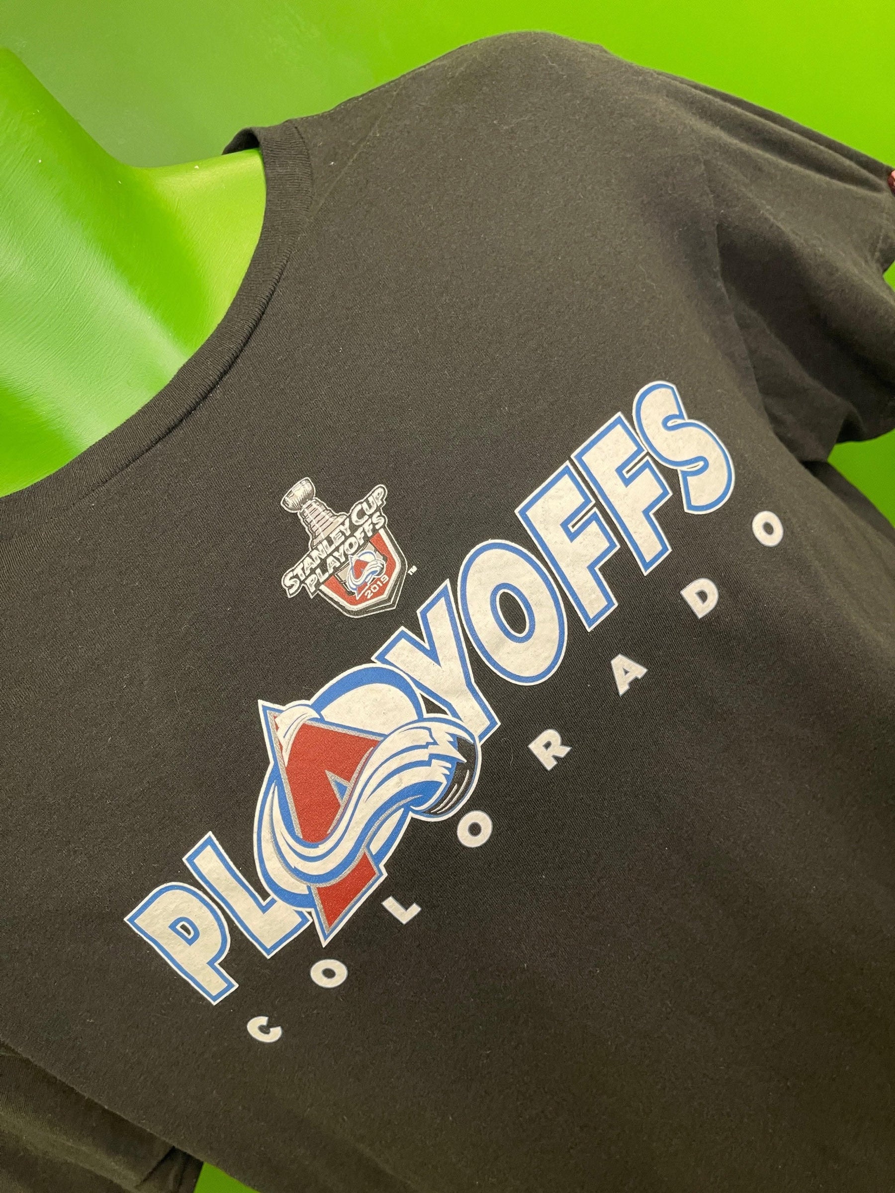 NHL Colorado Avalanche Stanley Cup Playoffs 2019 Black T-Shirt Youth X-Large 18-20