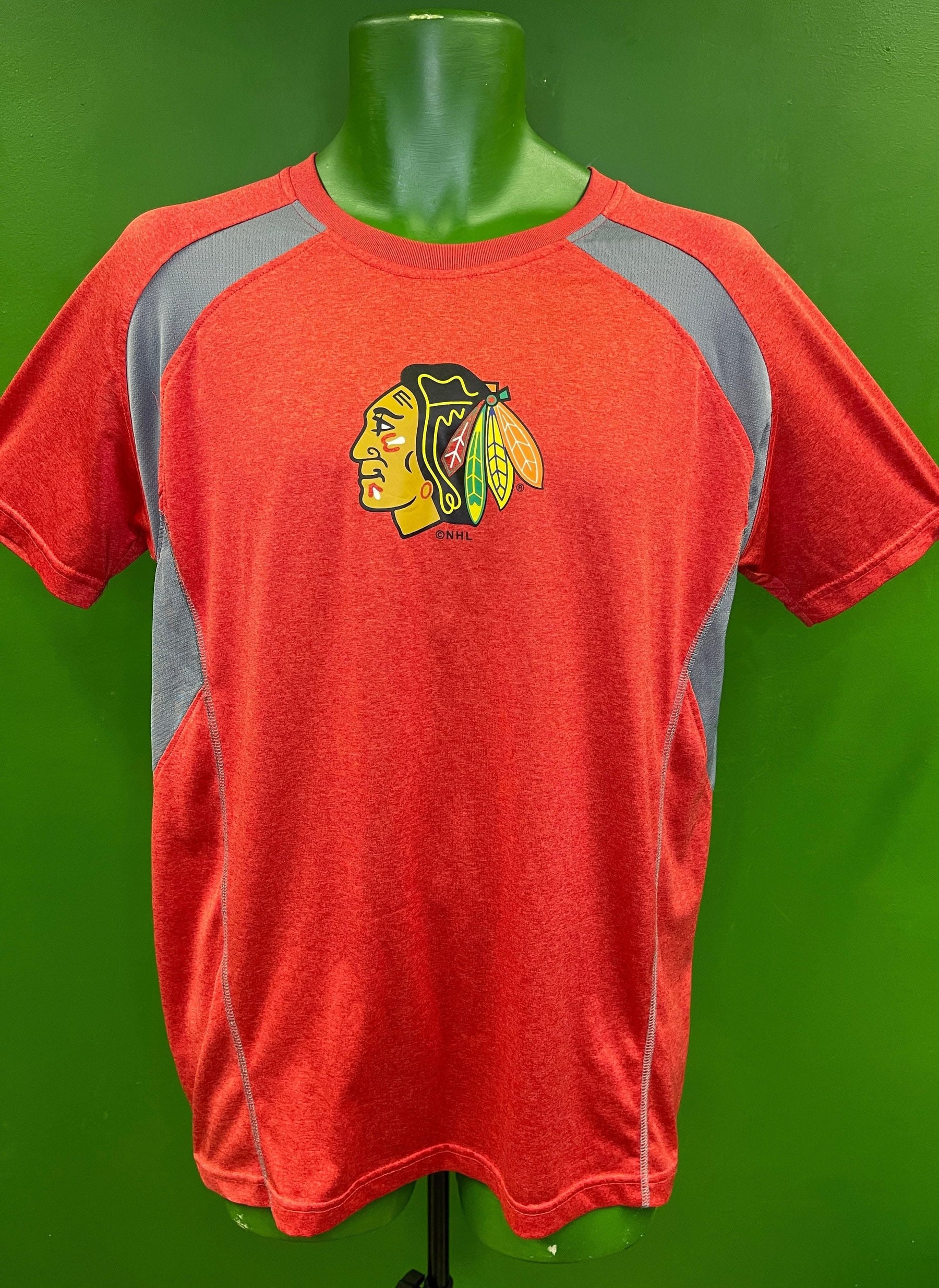 NHL Chicago Blackhawks Red Sports T-Shirt Men's Medium