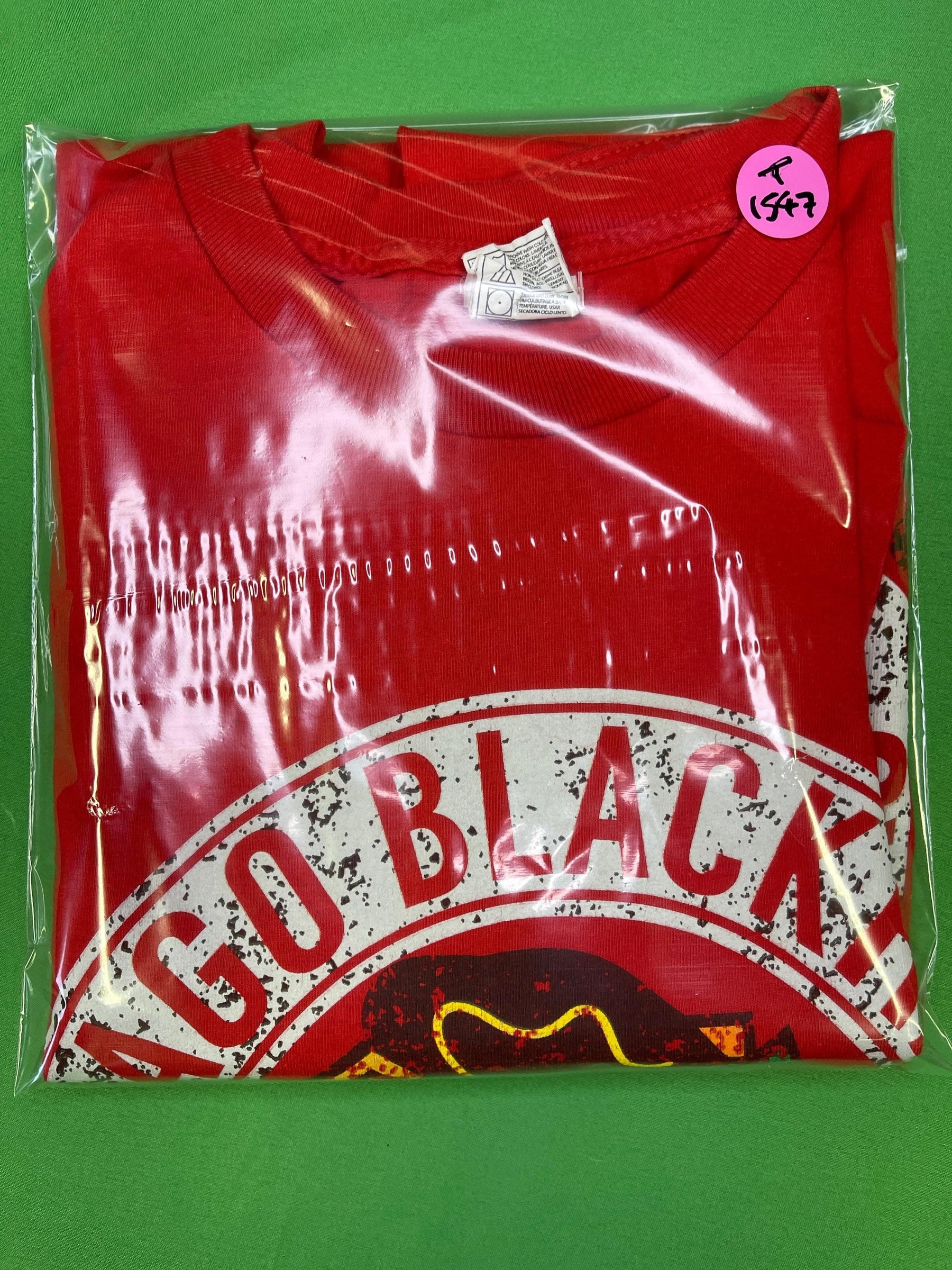 NHL Chicago Blackhawks Red T-Shirt Youth Large
