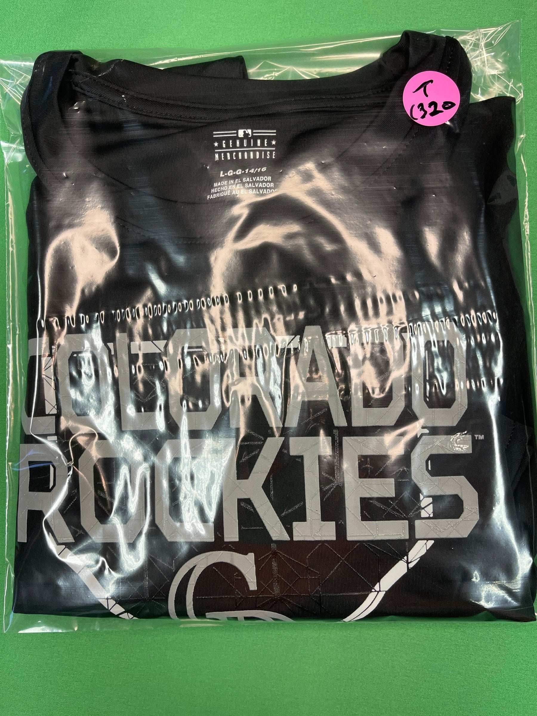 MLB Colorado Rockies Gen2 Wicking T-Shirt Youth Large 14-16 NWT
