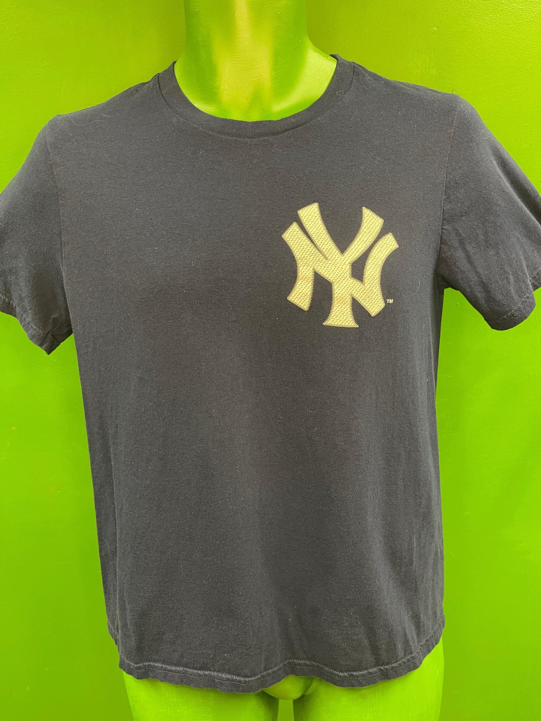 MLB New York Yankees Gardner #11 Dark Blue T-Shirt Youth Large 14-16