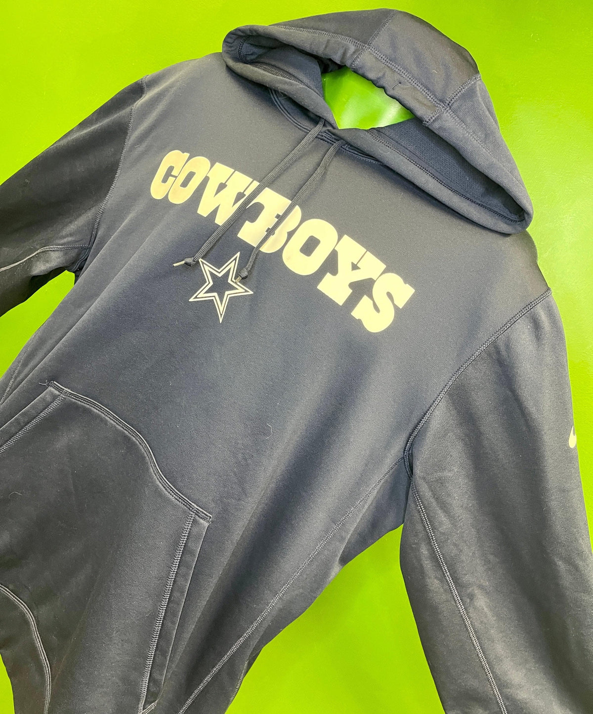 NFL Dallas Cowboys Insulated Pullover Hoodie Men's X-Large