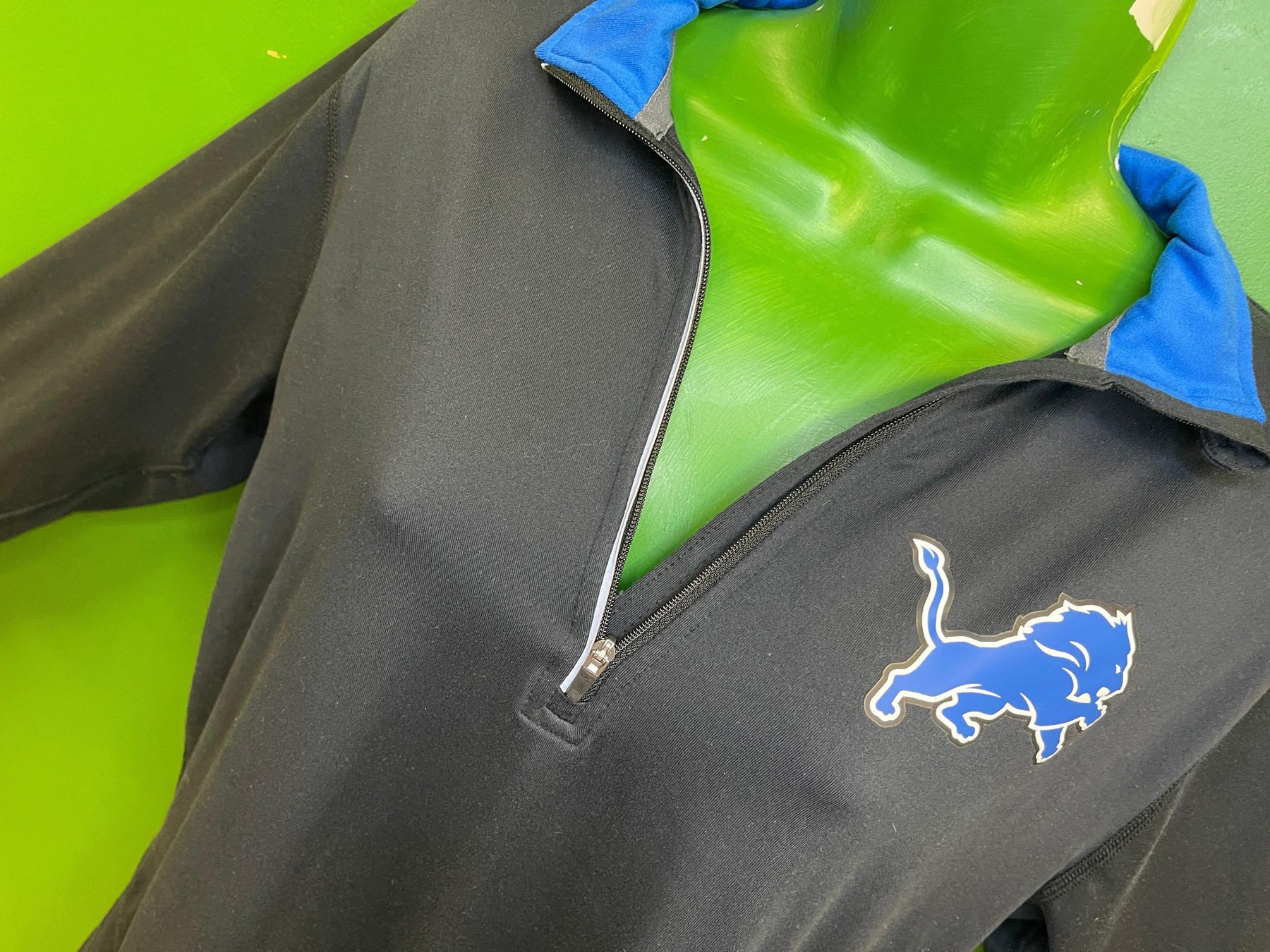 NFL Detroit Lions 1/4 Zip Pullover Women's Large