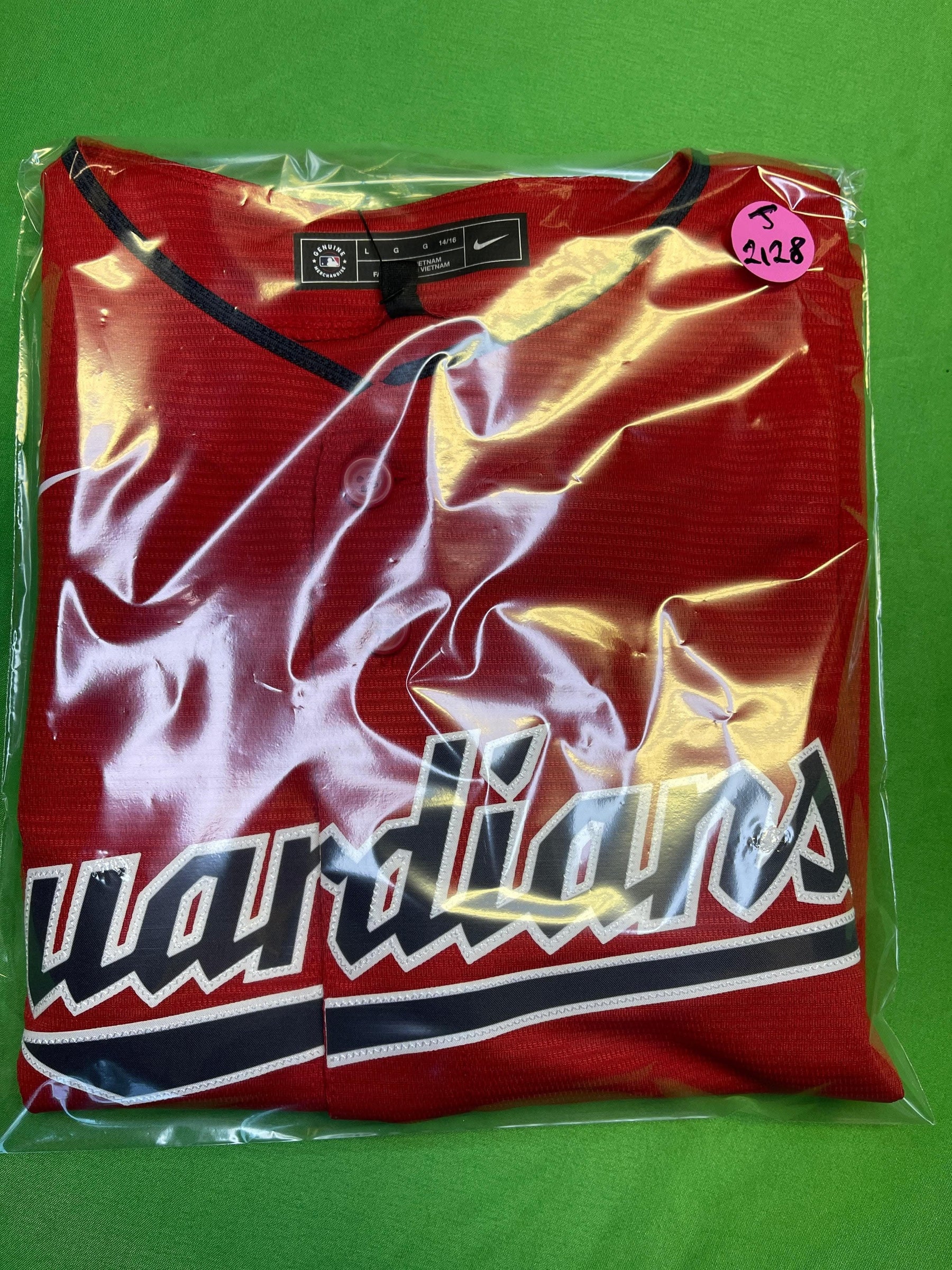 MLB Cleveland Guardians Team Jersey Youth Large 14-16 NWT