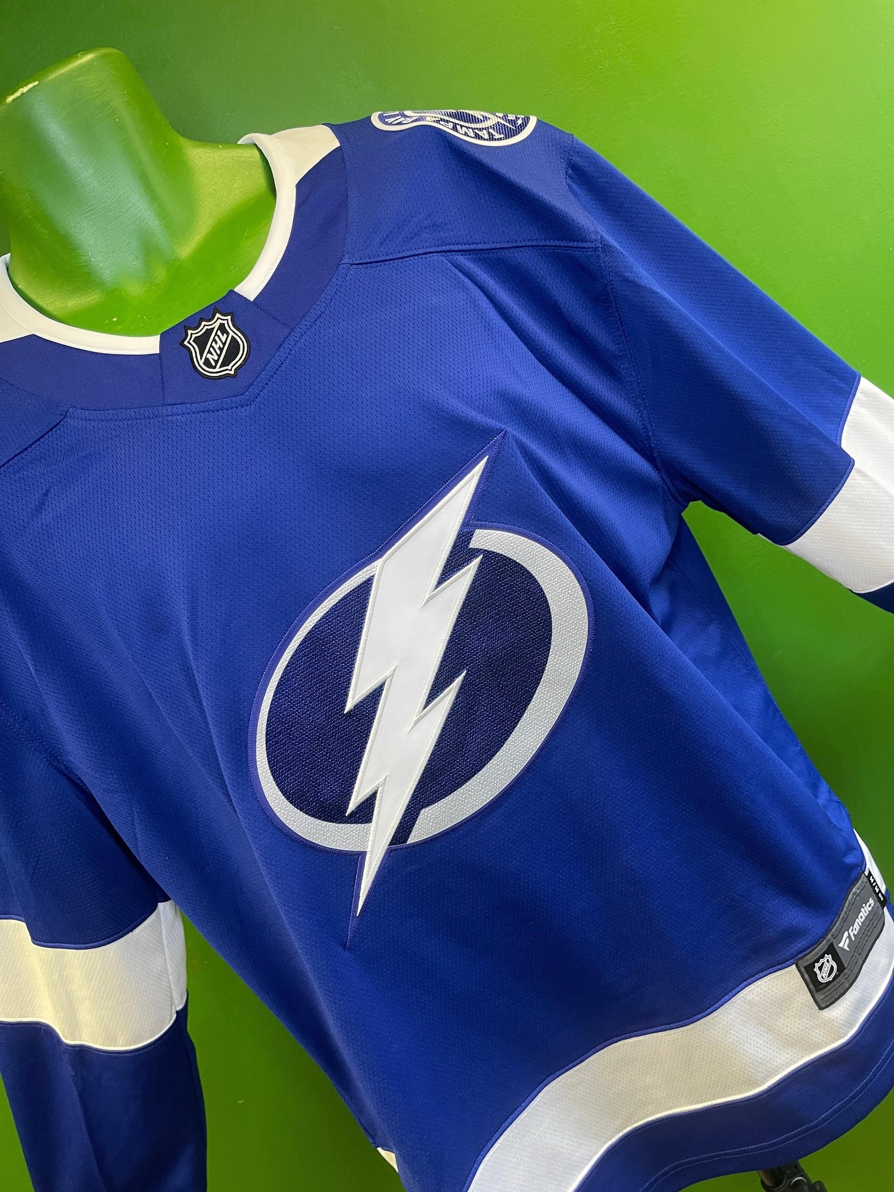 NHL Tampa Bay Lightning Fanatics Home Breakaway Jersey Men's Medium NWT