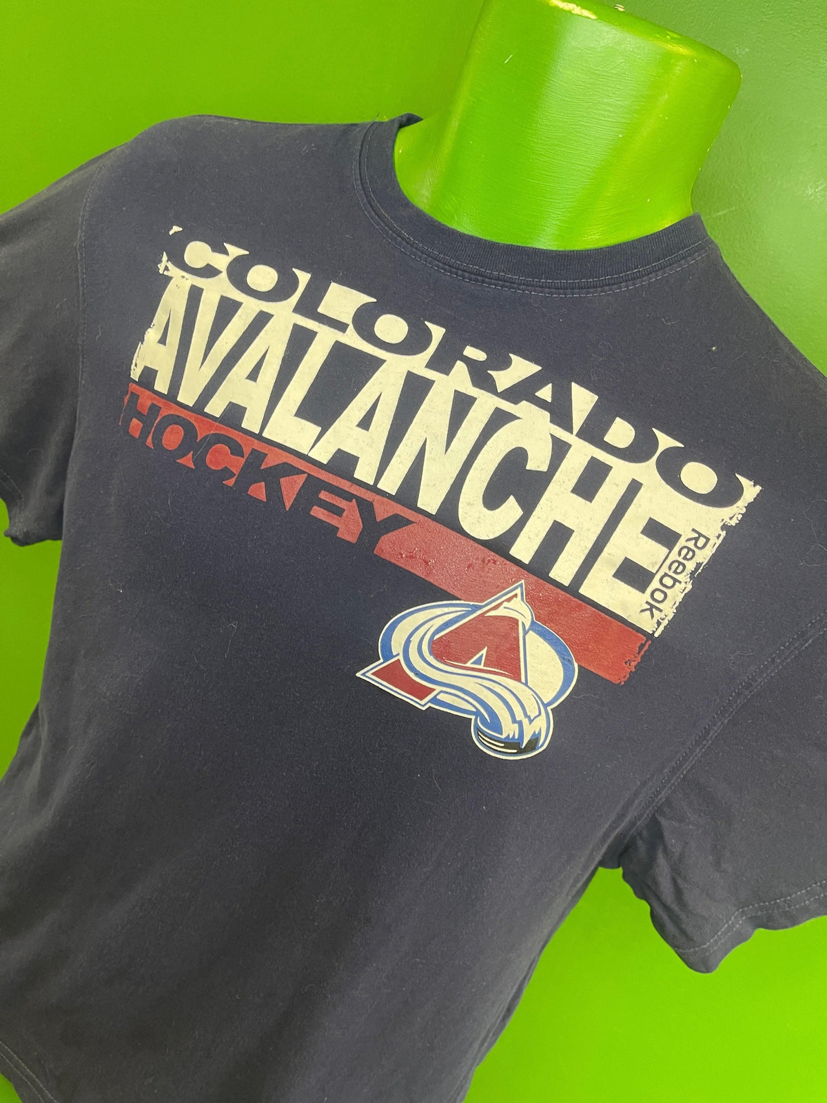 NHL Colorado Avalanche Reebok Dark Blue T-shirt Youth Large 14-16