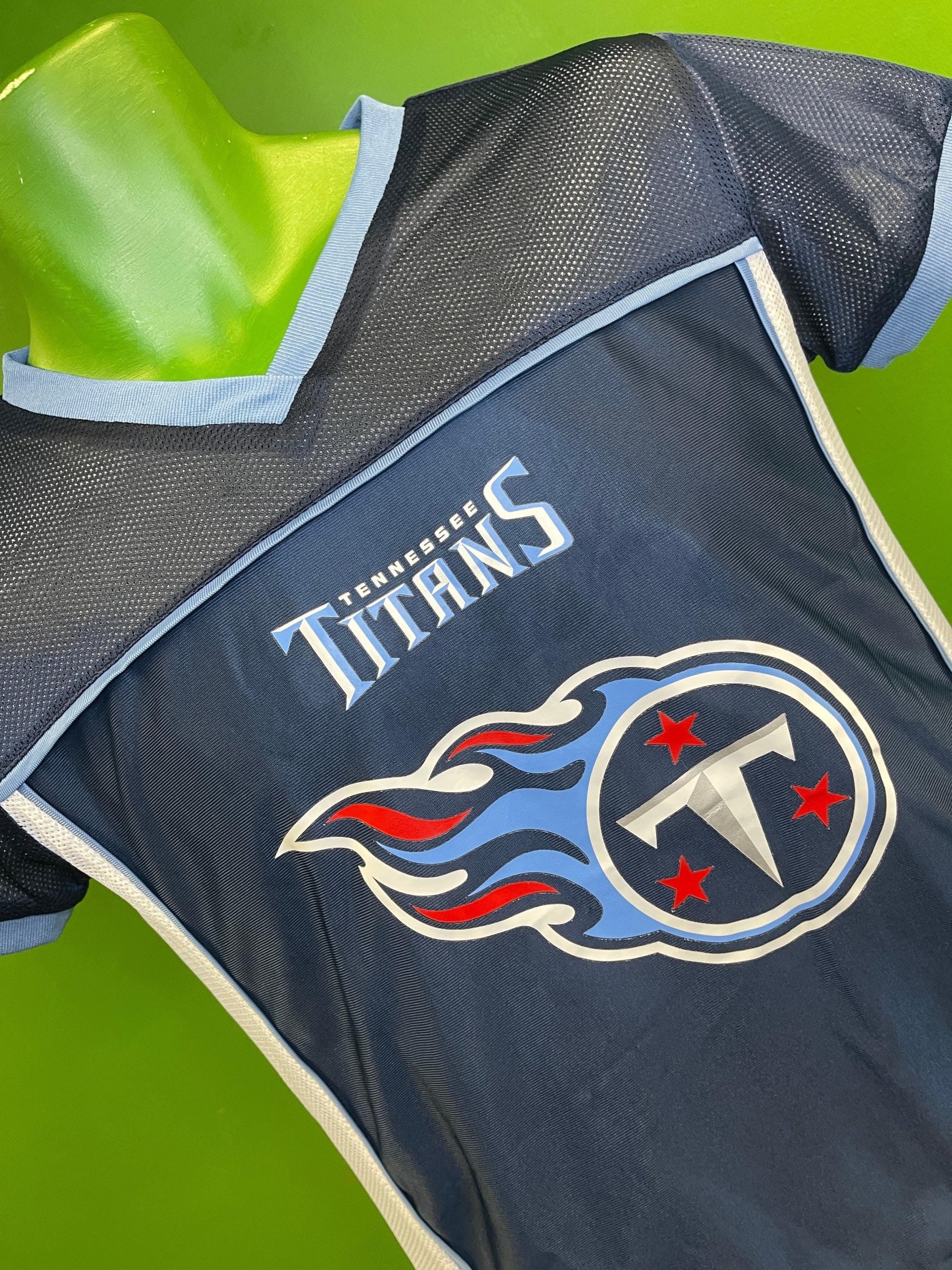 NFL Tennessee Titans Flag Football Jersey Youth Medium 10-12