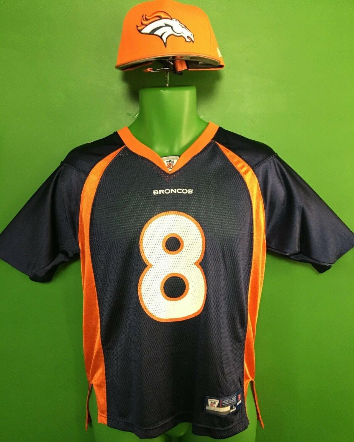 NFL Denver Broncos Kyle Orton #8 Jersey Youth Large 14-16