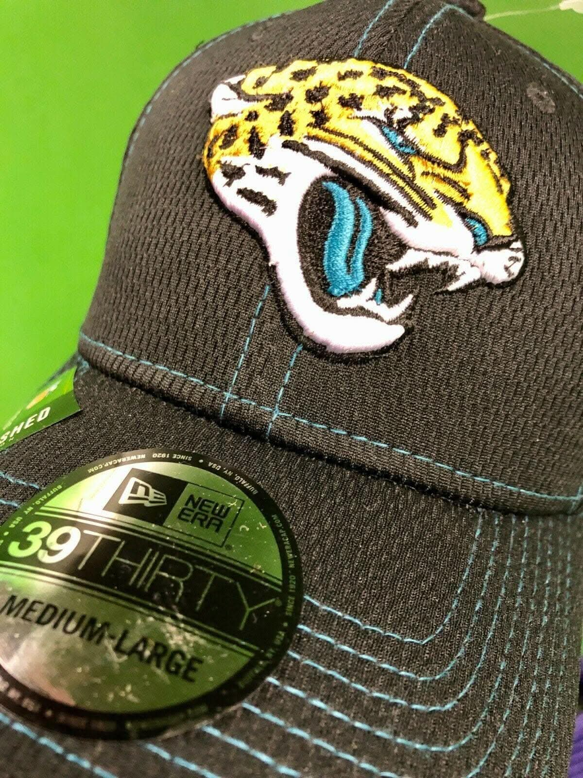 NFL Jacksonville Jaguars New Era 39THIRTY Sideline Hat Cap NWT Med-Large