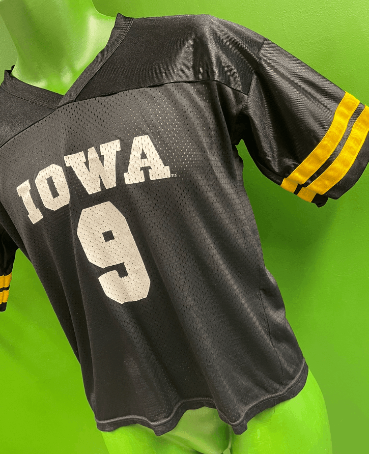 NCAA Iowa Hawkeyes #8 Jersey Youth Large 14-16