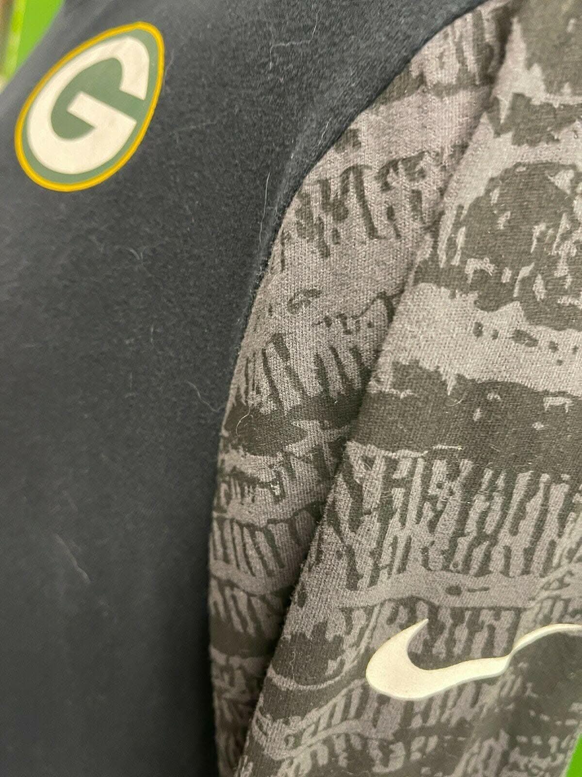 NFL Green Bay Packers L/S Soft Premium Finish T-Shirt Men's Medium