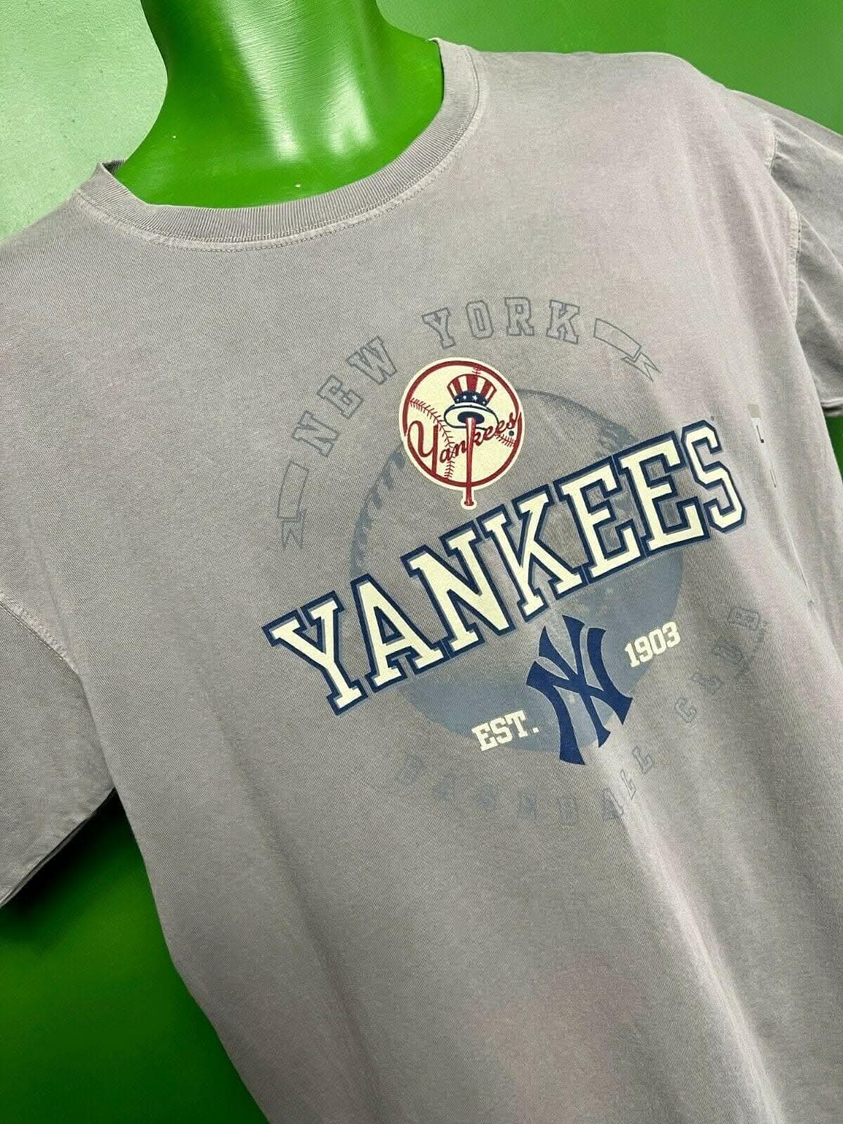 MLB New York Yankees Comfy Cotton T-Shirt Men's Large NWT