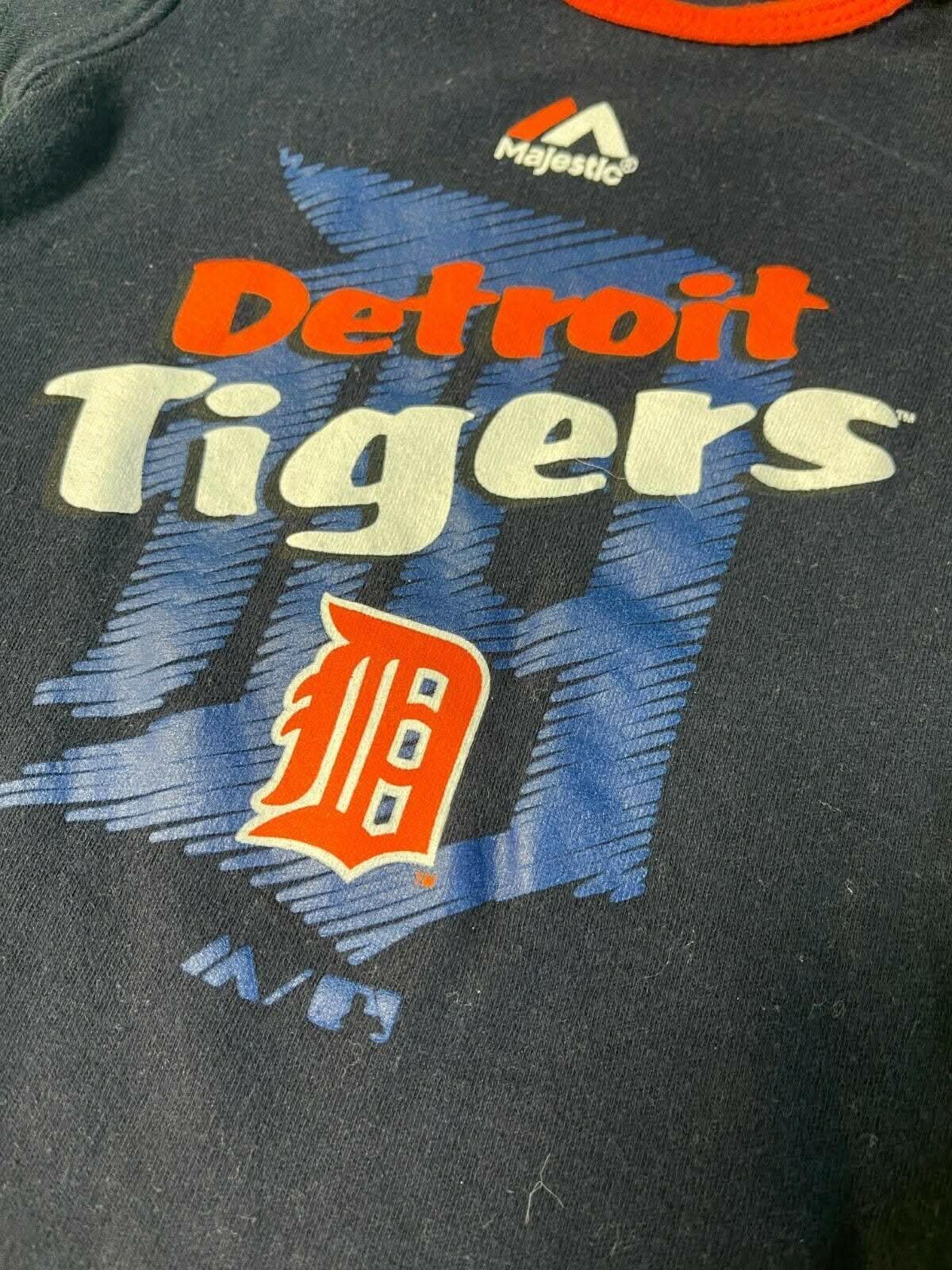 MLB Detroit Tigers Majestic Grey Bodysuit/Vest Newborn 0-3 months