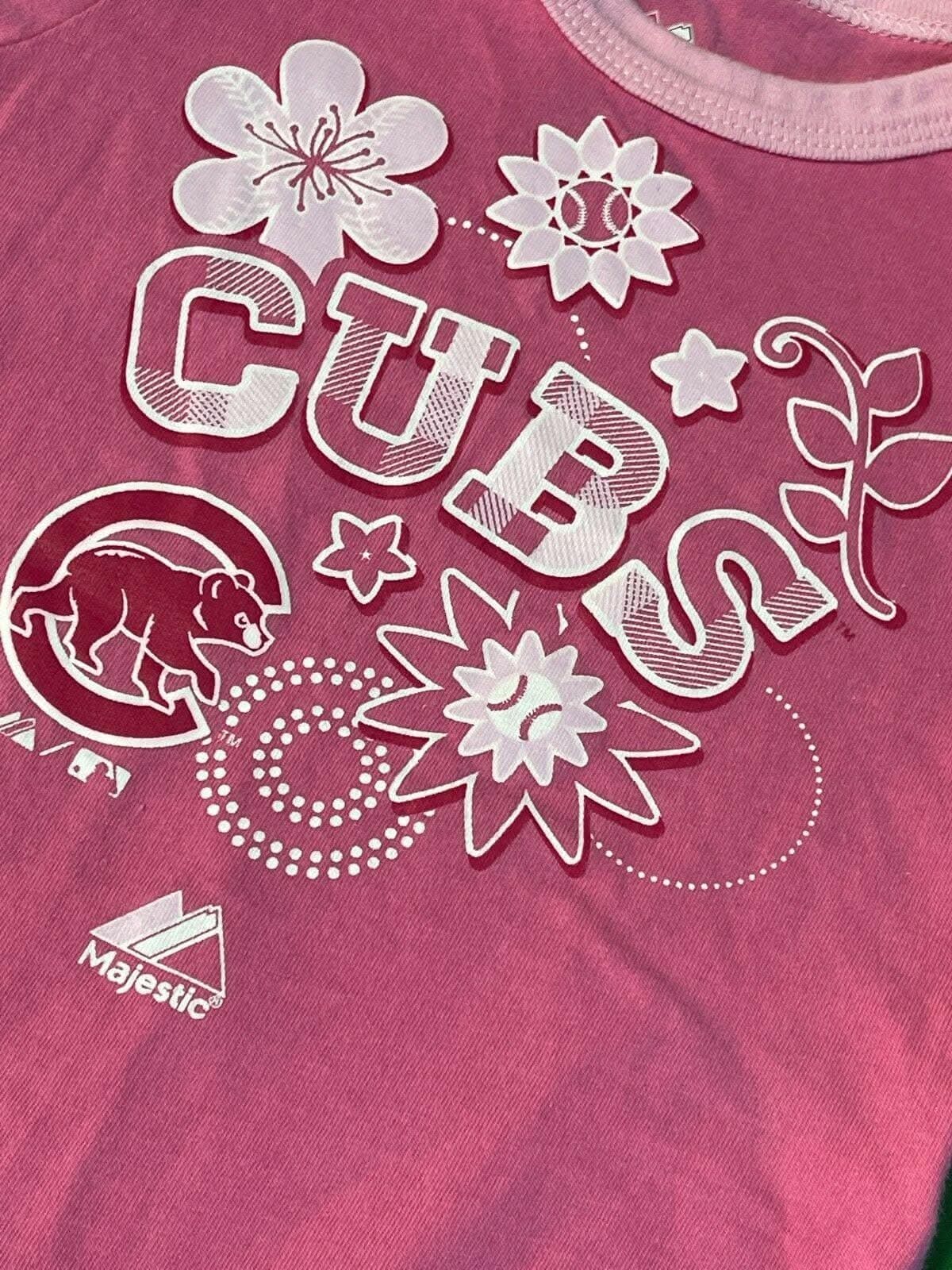 MLB Chicago Cubs Majestic Pink Bodysuit/Vest 6-9 months