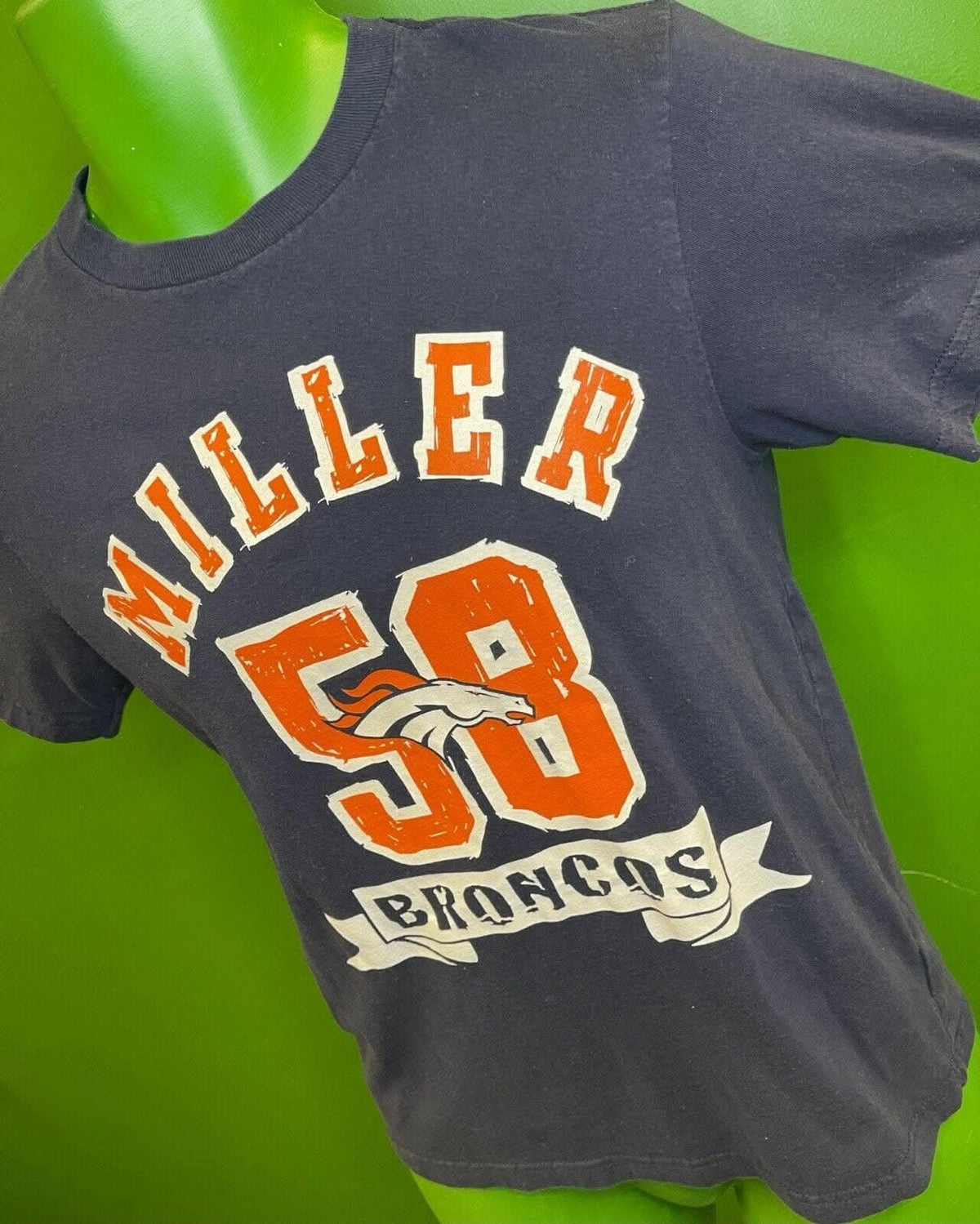 NFL Denver Broncos Von Miller #58 T-Shirt Youth Medium 10-12