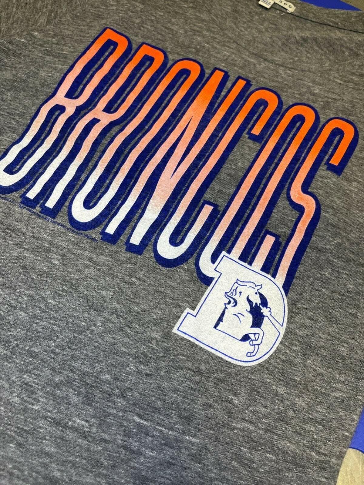 NFL Denver Broncos Junk Food Heathered Grey T-Shirt Retro Unisex Small