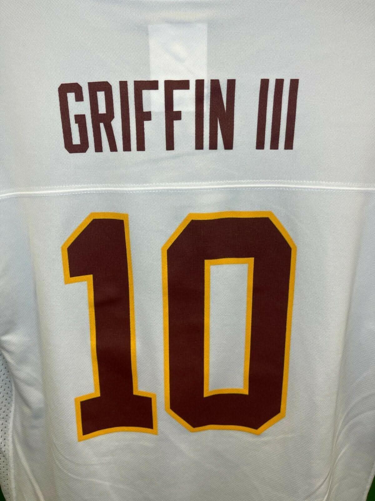 NFL Washington Commanders (Redskins) Griffin III RG3 Jersey Youth X-Large